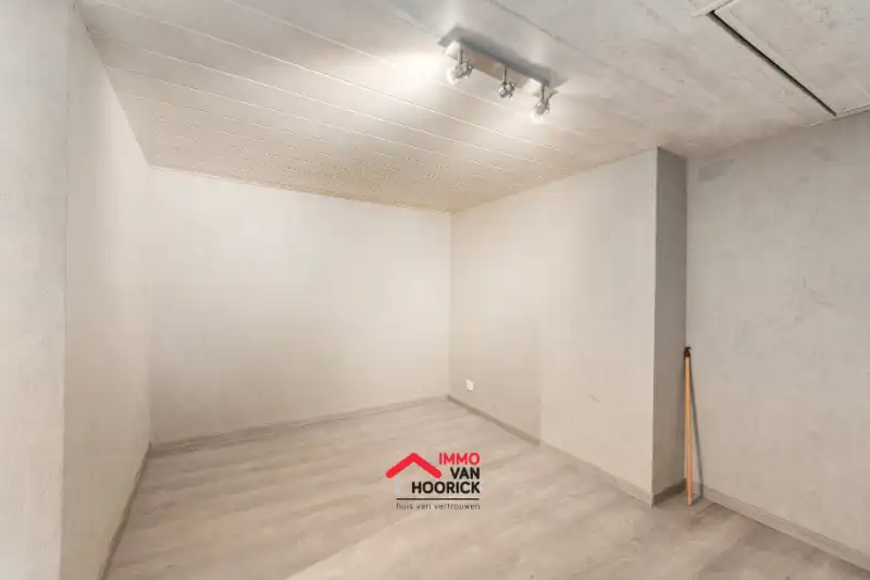 Woning met garage - 3 slpkmrs foto 14
