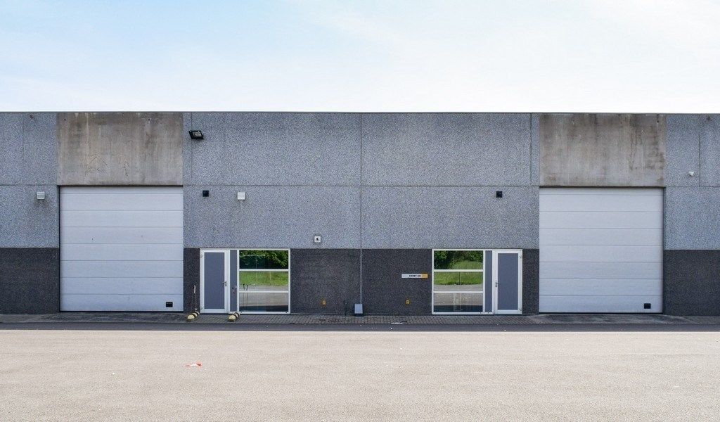 Magazijn te huur in GRUPO Bedrijvencentrum in Lokeren foto 9