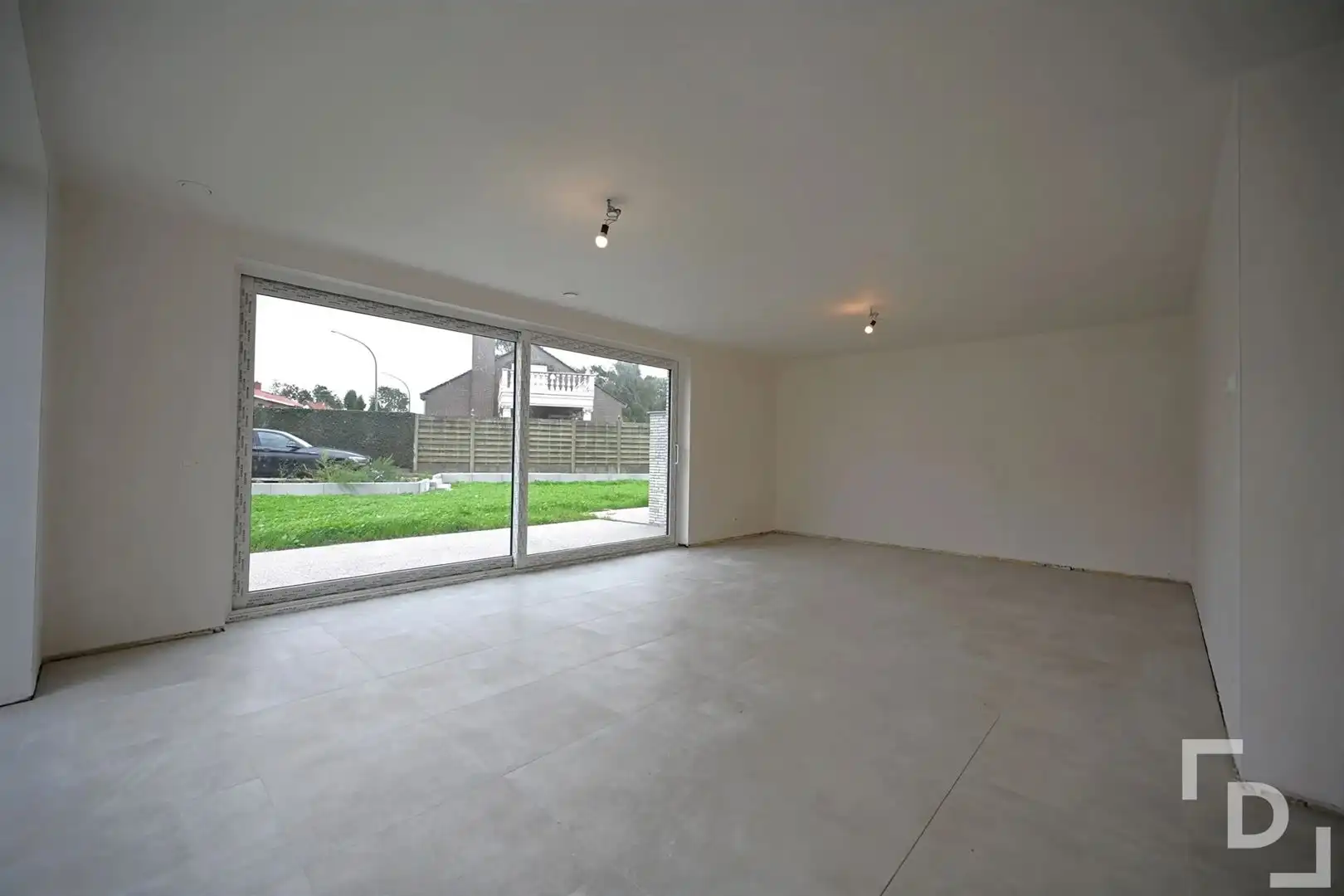 Nieuwbouwhuis met 3 slaapkamers. foto 2