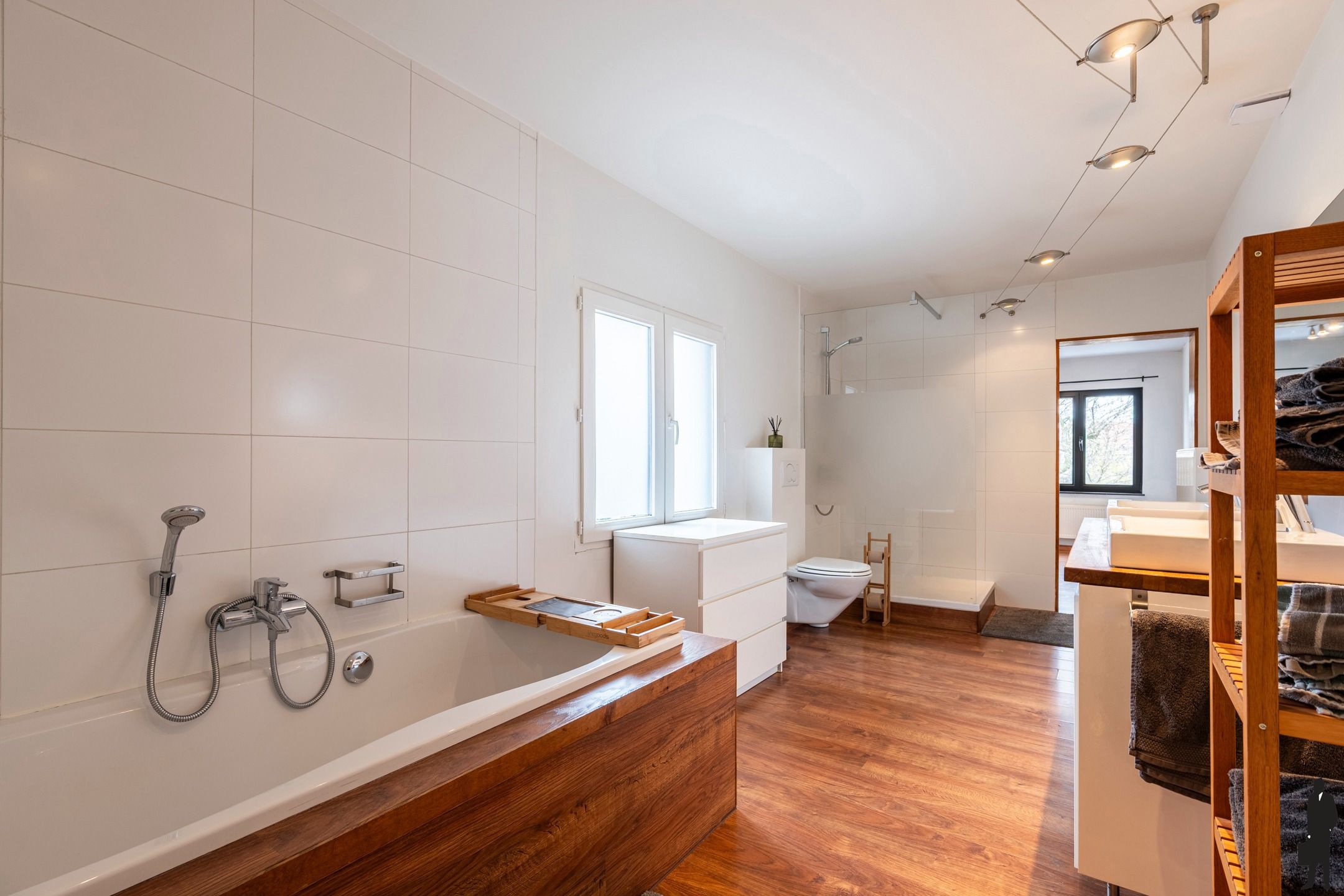 Charmante en instapklare woning met 4 slpks in Kontich foto 16