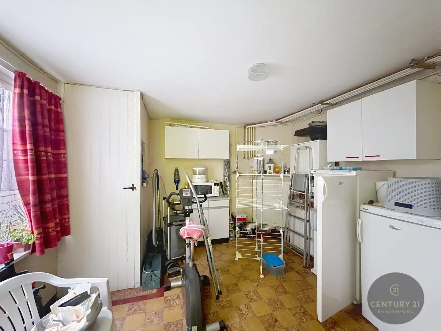 Te renoveren ruime woning met 4 slaapkamers in het hart van Oud-Knokke  foto 6