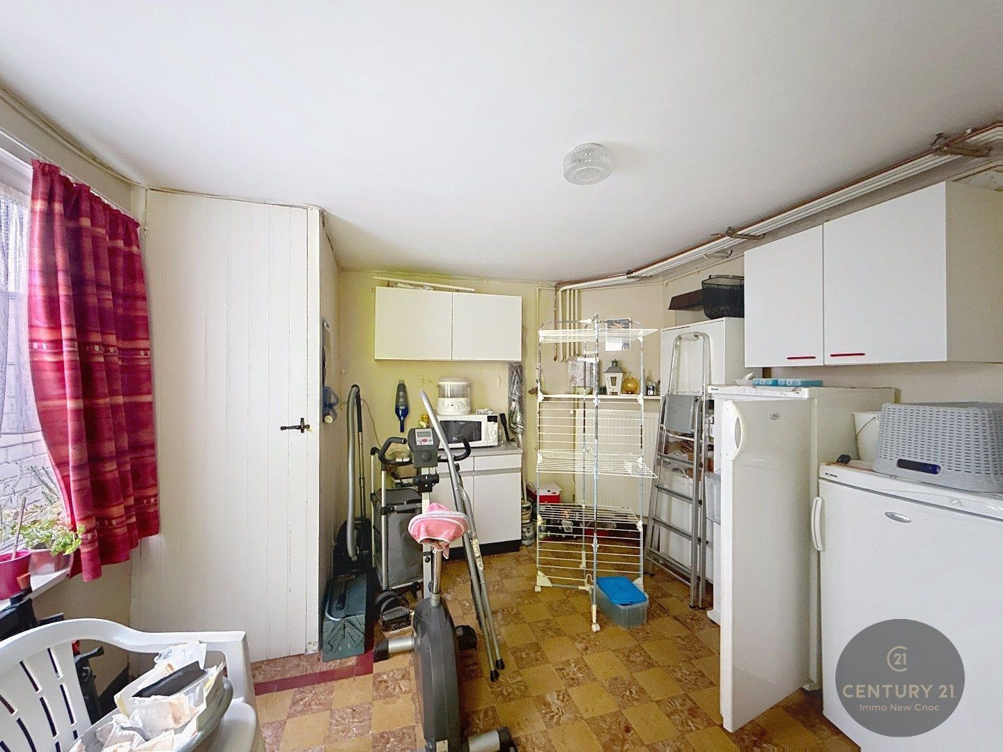 Te renoveren ruime woning met 4 slaapkamers in het hart van Oud-Knokke  foto 6