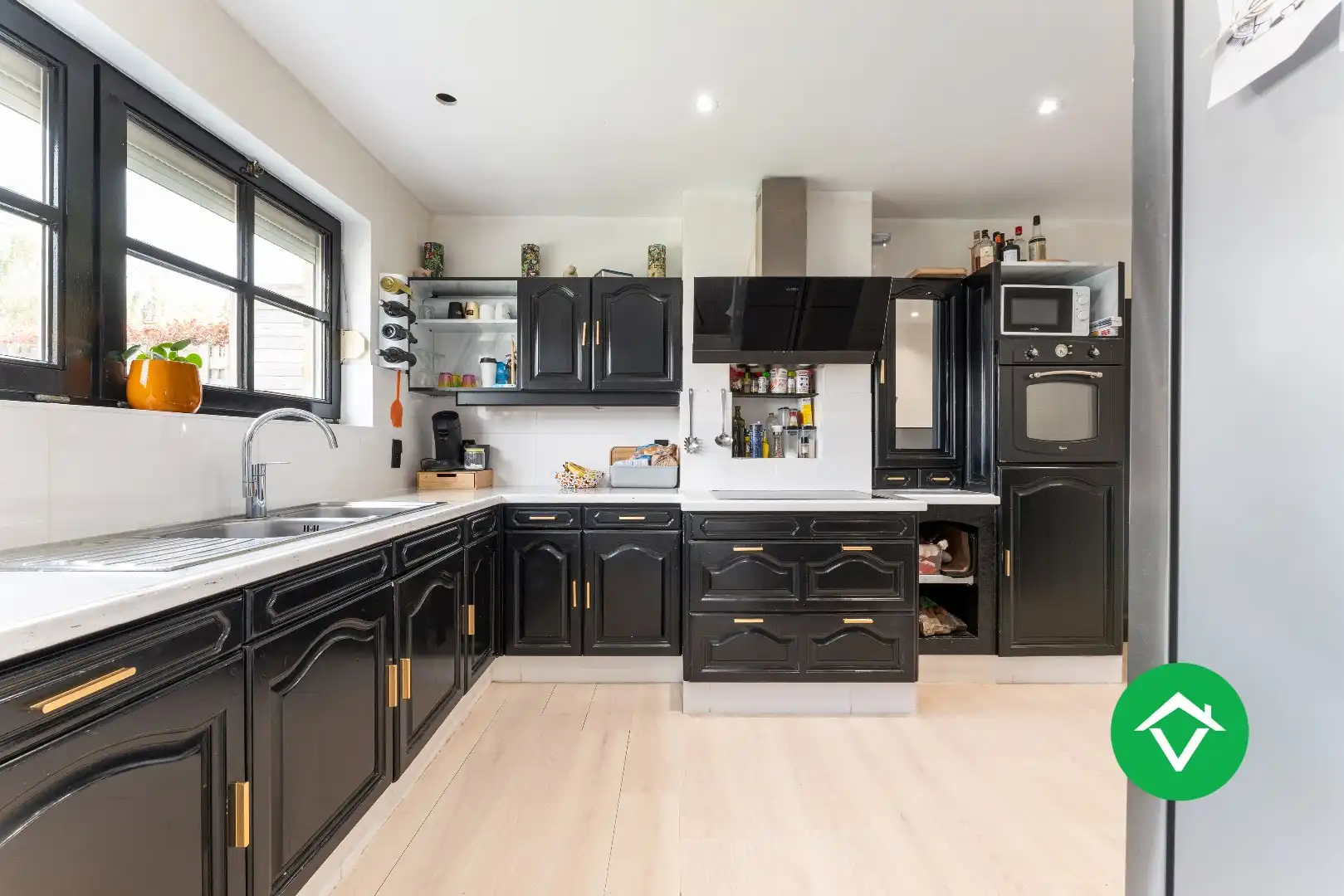 Landelijke gezinswoning met rustige ligging, 3 slaapkamers en een inpandige garage foto 10