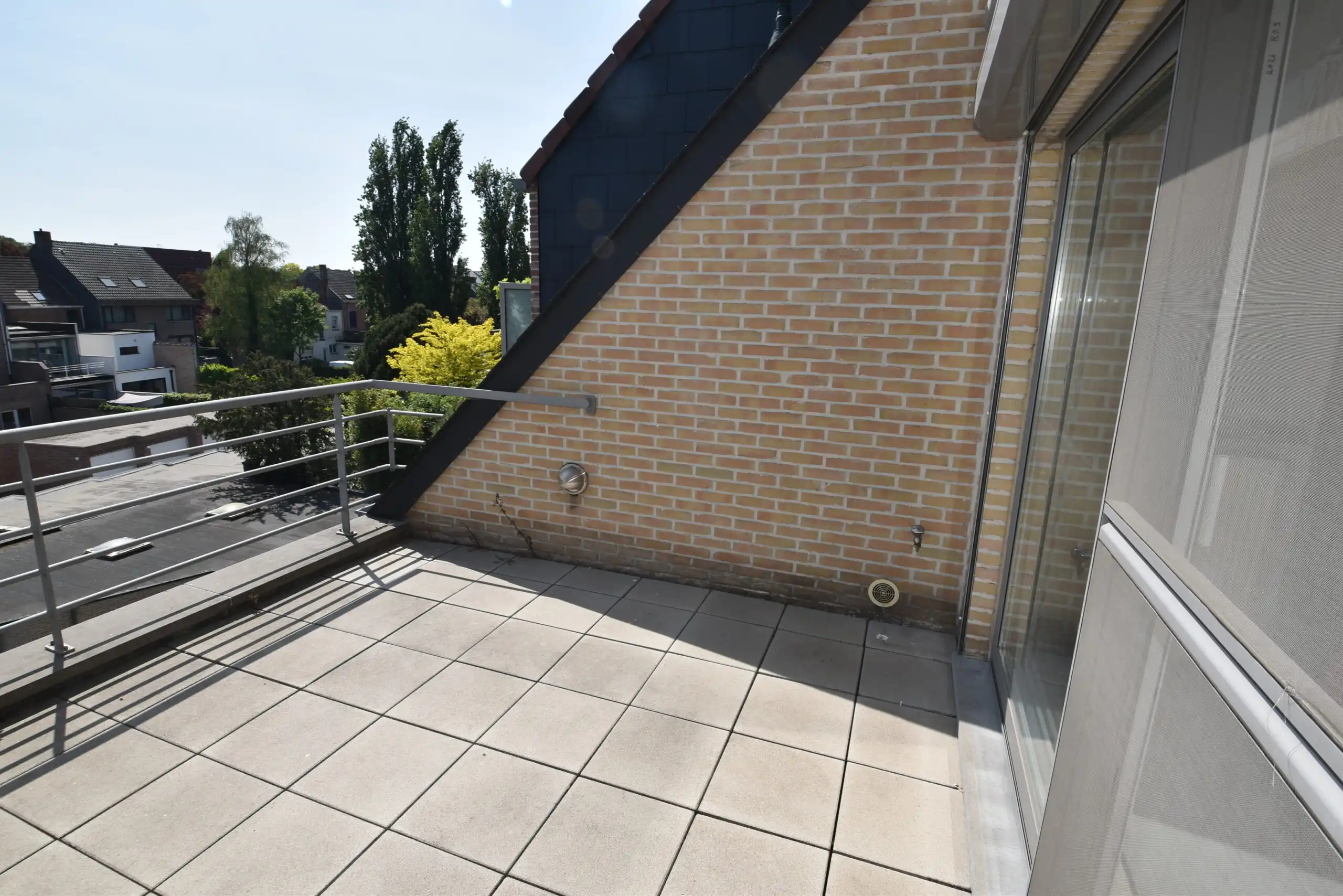 Duplexappartement – Centrum Beveren – Ruimtelijk, luxe en instapklaar foto 13