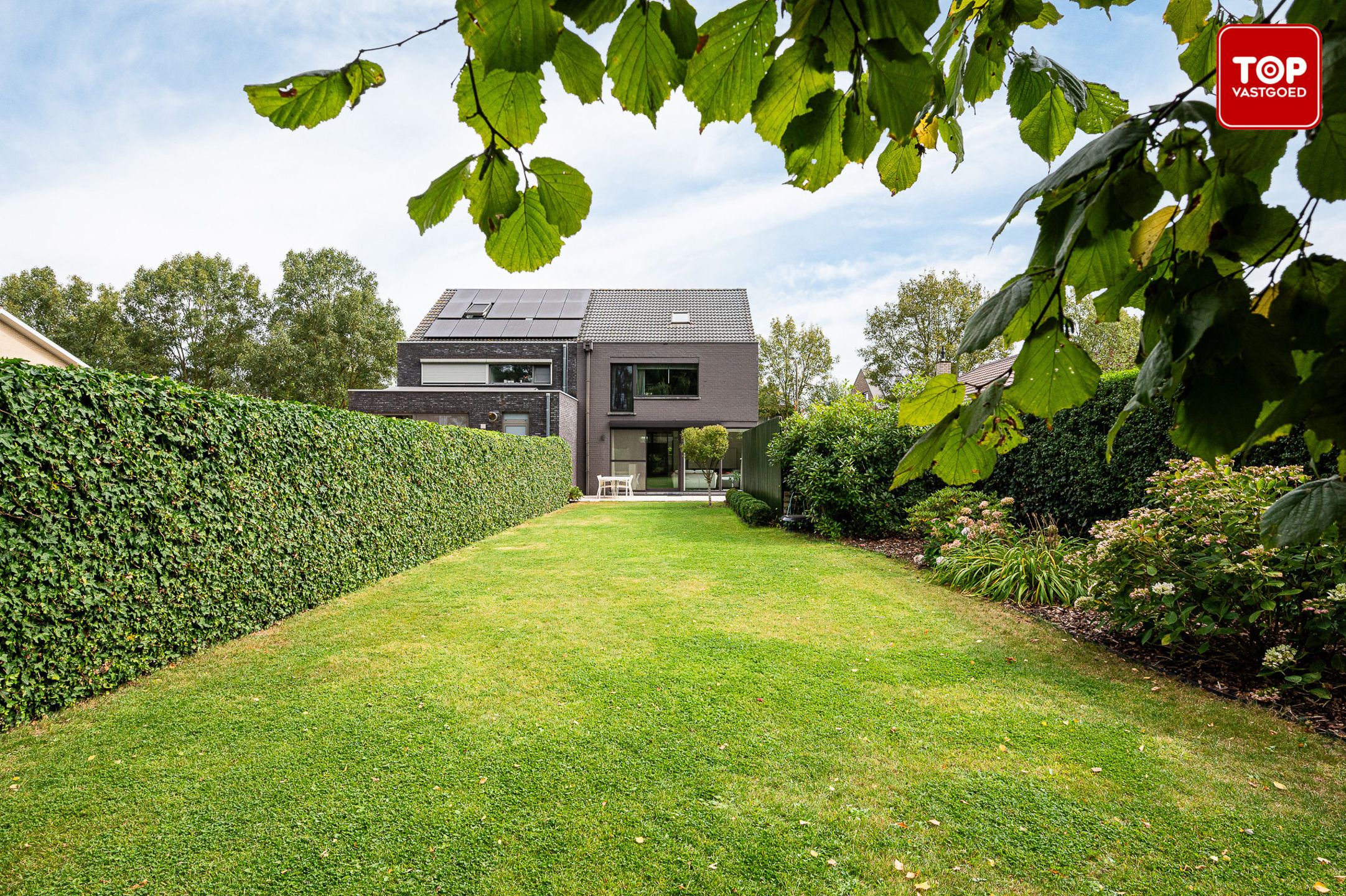 Ruime woning met 4 slaapkamers en fantastische tuin in Drongen foto 28