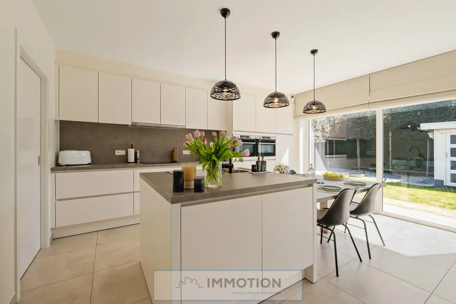 Moderne nieuwbouwvilla op rustige topligging in Kuurne ! Kijkdag met richtprijs. foto 9