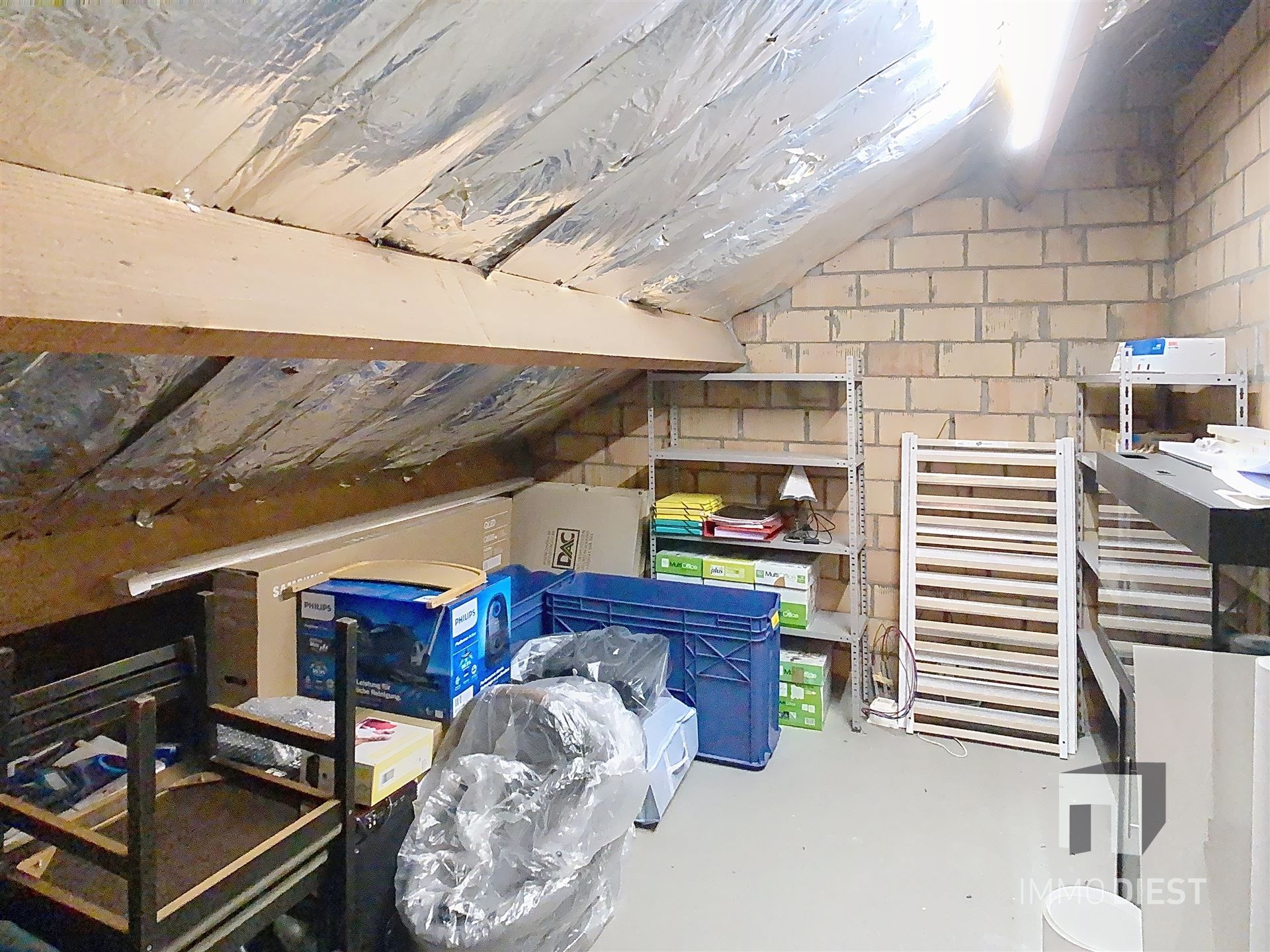 Ruime woning met 4 slaapkamers foto 21