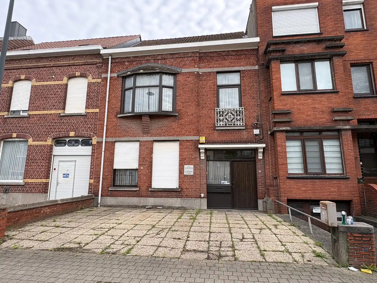 Ruime woning te koop met veel potentieel en mogelijkheid tot uitbreiding foto 3