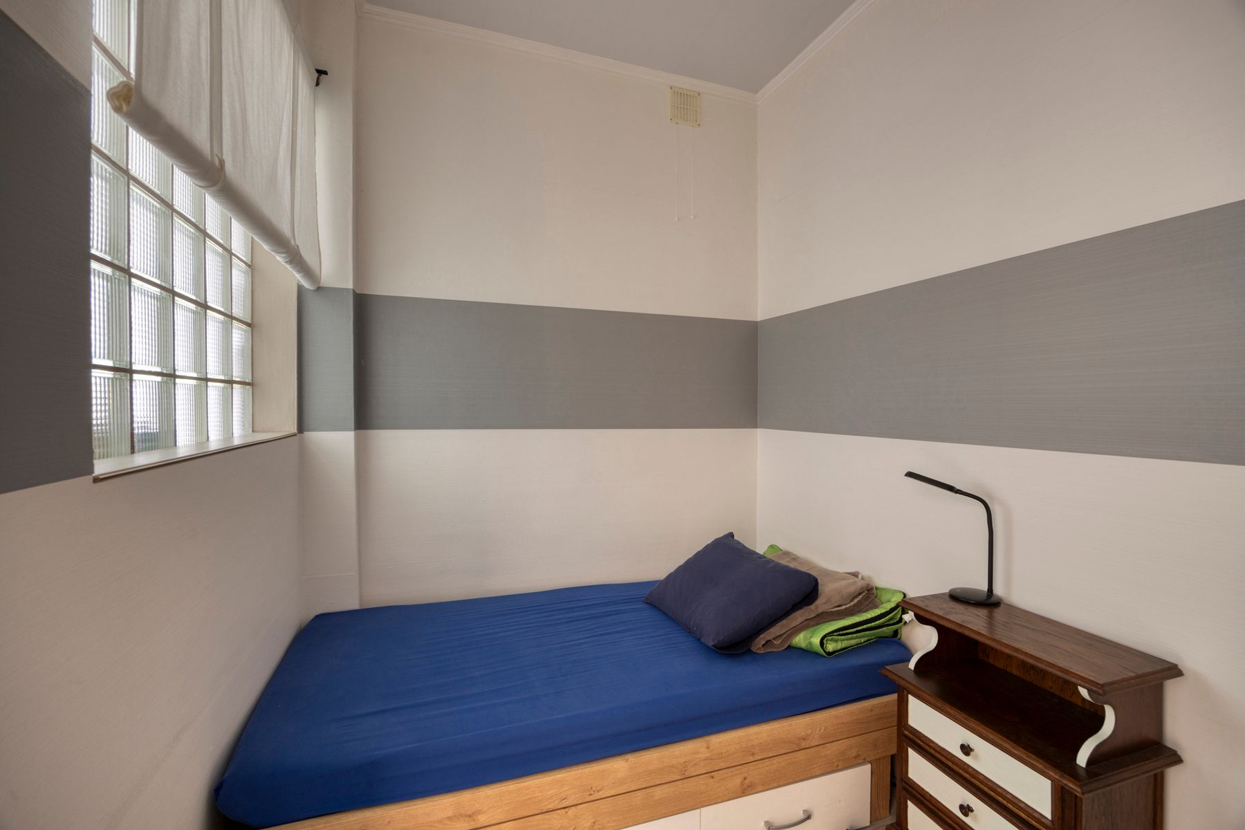 Gerenoveerd gelijkvloers appartement met tuin te Halle foto 13