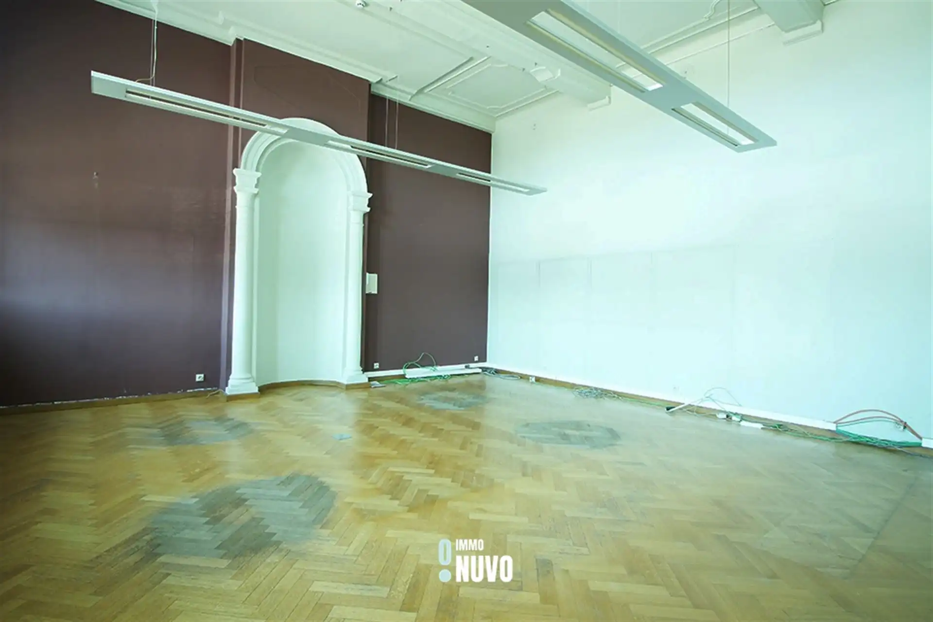 Commercieel gebouw foto 9