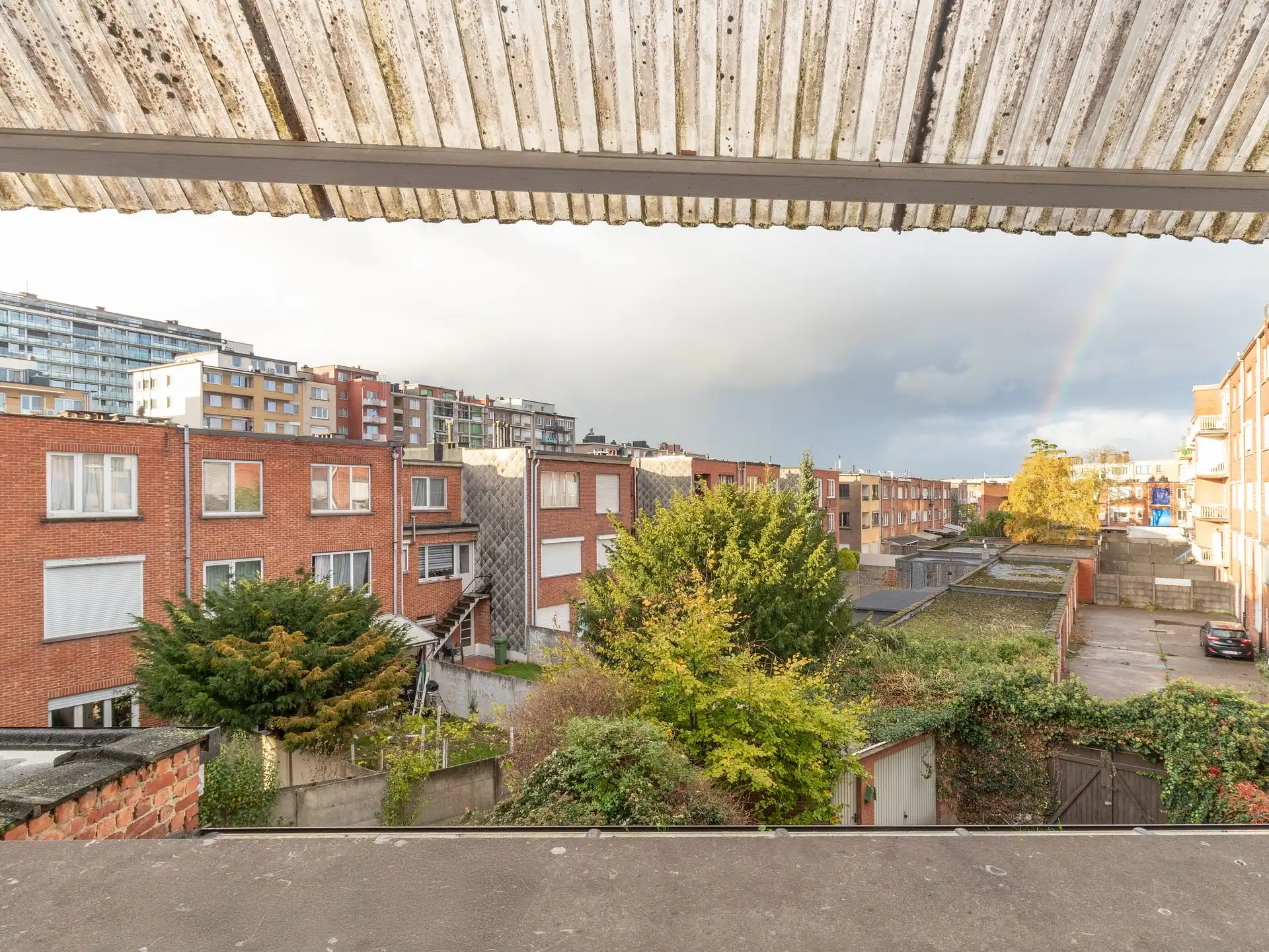 Handelspand met ruim duplex appartement foto 19