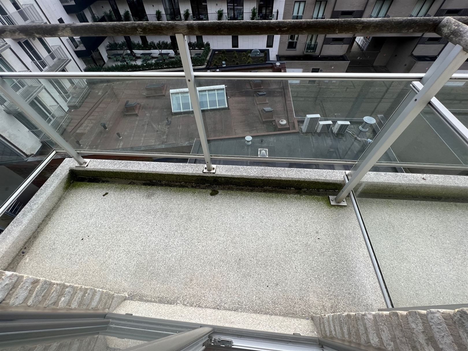 Zeer mooi gelegen appartement met 2 slaapkamers en 2 terrassen foto 18