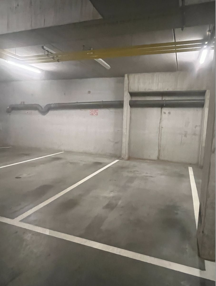 appartement met 2 slpk en autostaanplaats nabij centrum foto 12