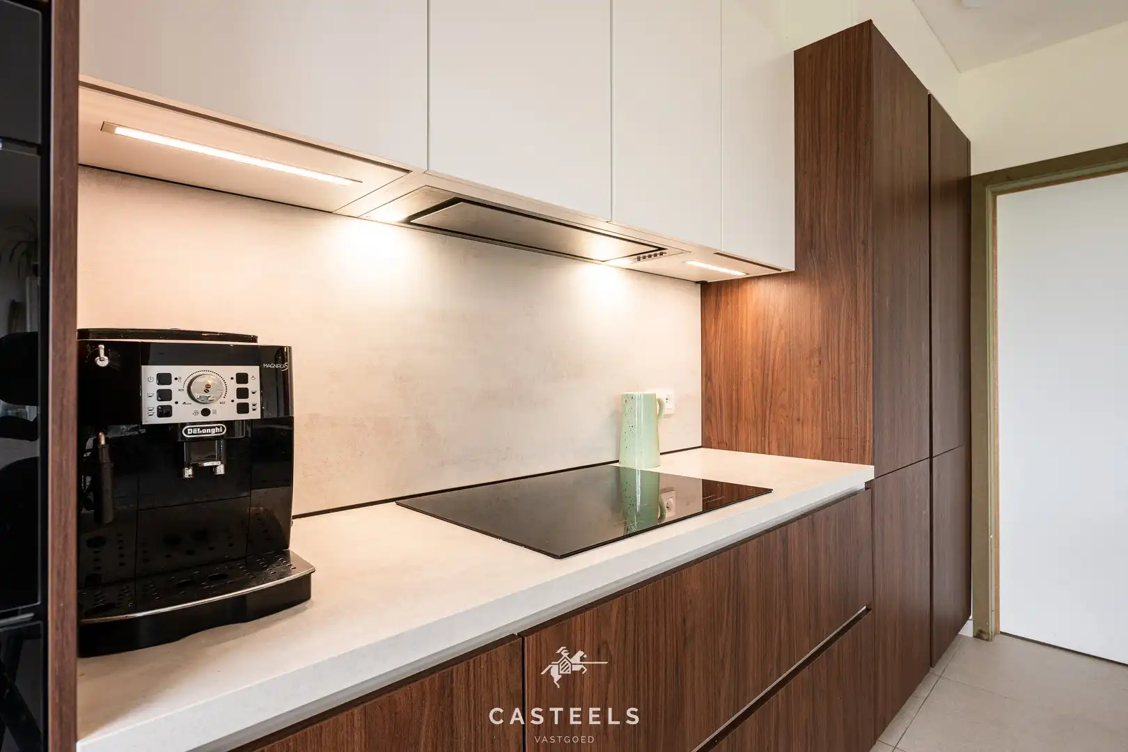 Moderne halfopen gezinswoning met garage te Zwijnaarde foto 11