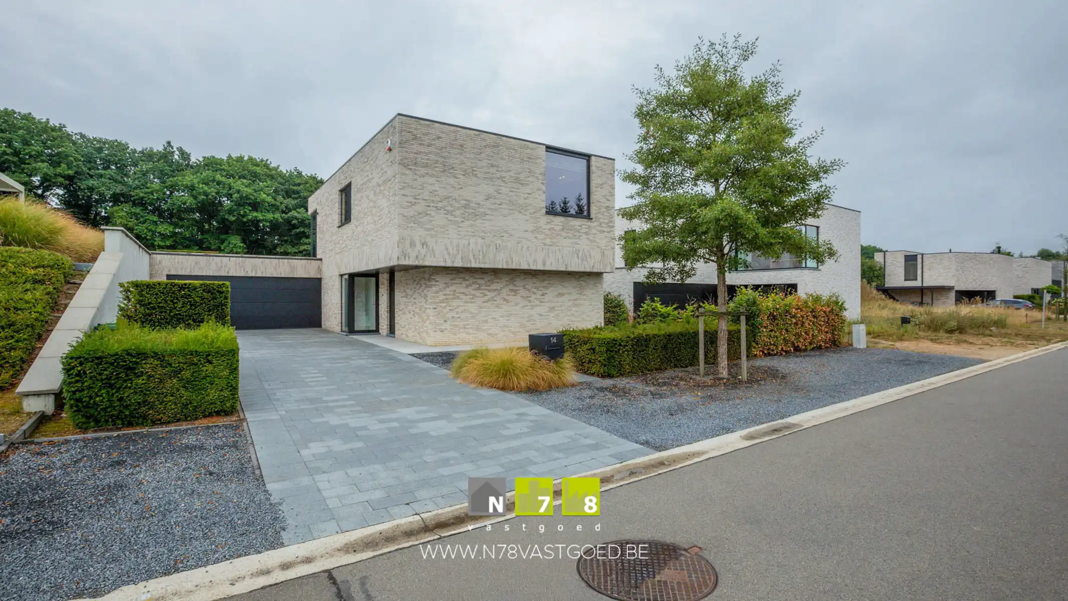 Huis te koop foto {{pictureIndex}}