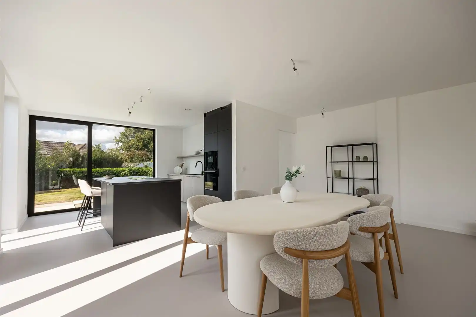 Energiezuinige, duurzame en lichte woning op west perceel. foto 9