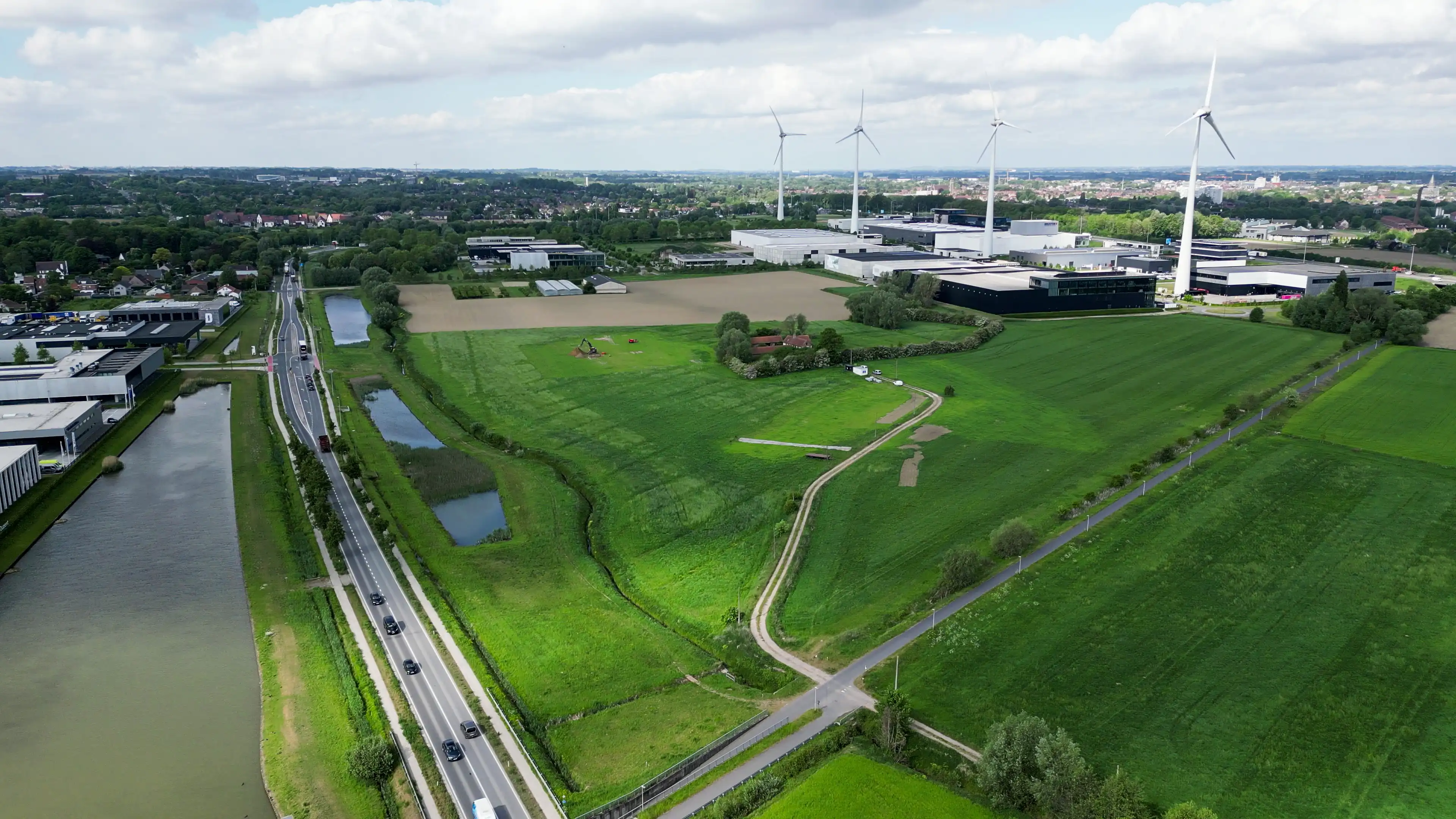 TE KOOP - bedrijfspercelen op regionaal bedrijventerrein EVOLIS 2 foto 2