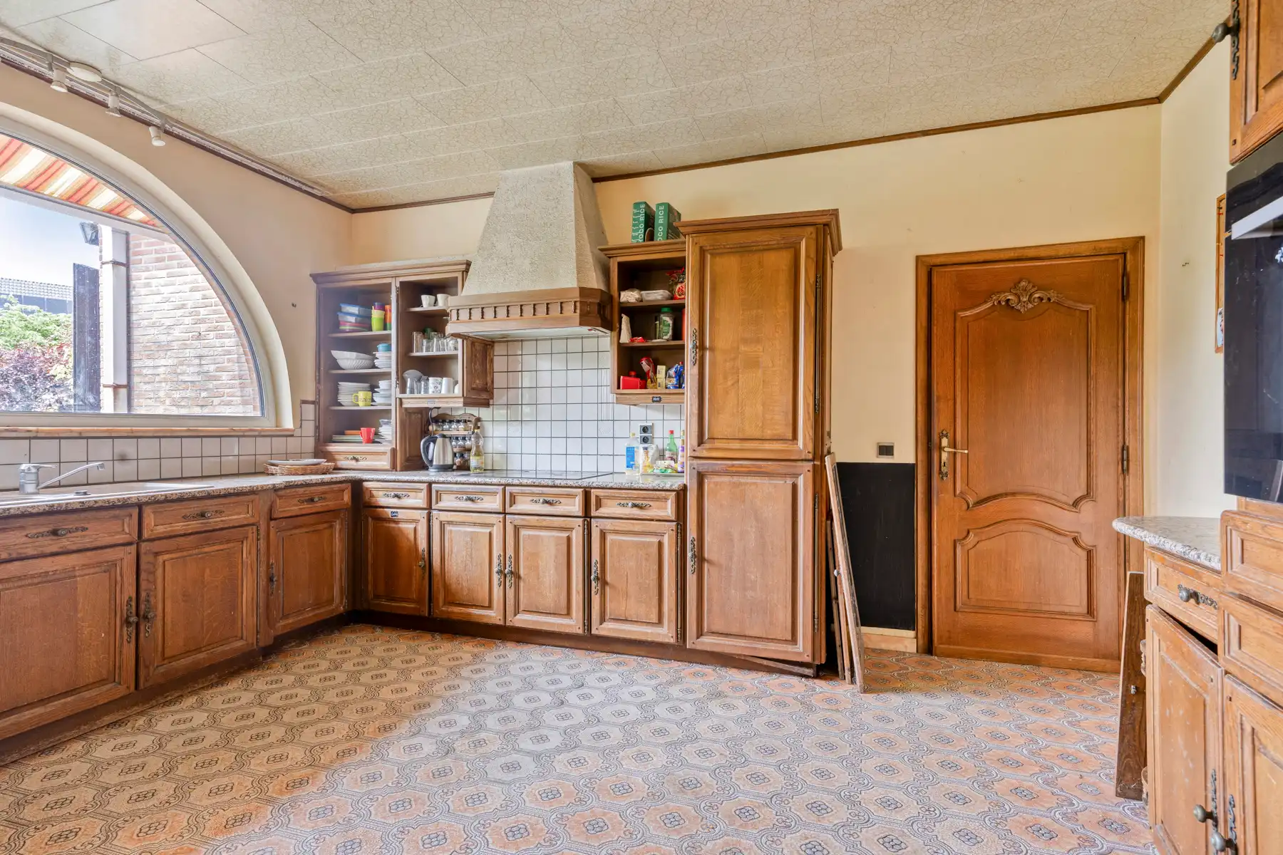 Vrijstaande woning met zes slaapkamers te Korbeek-Lo!  foto 7