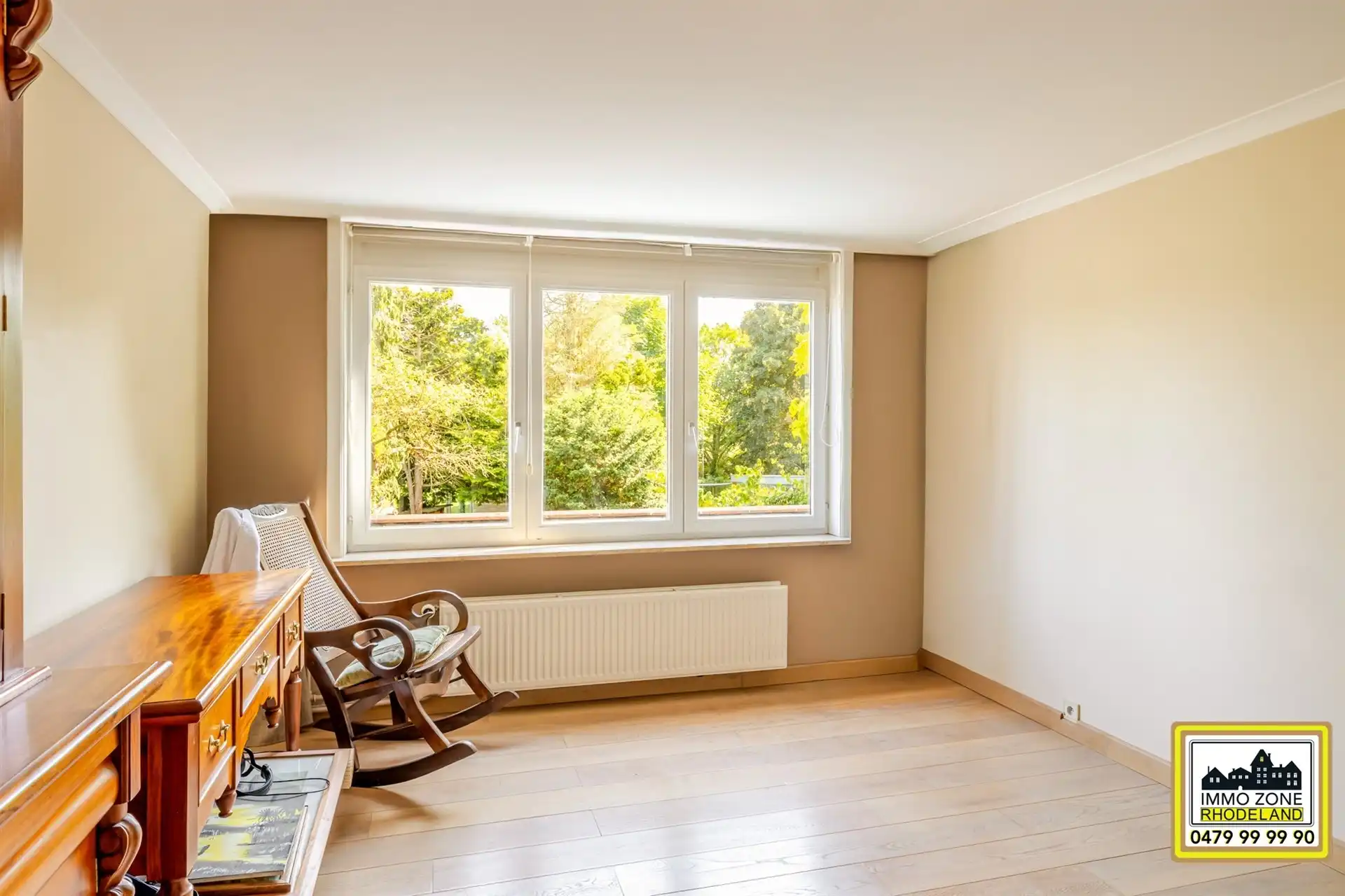 Statige burgerwoning met privaat tuindomein foto 19