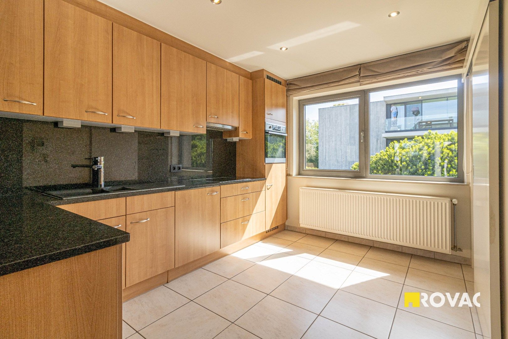 Zeer lichtrijk appartement met topligging foto 10