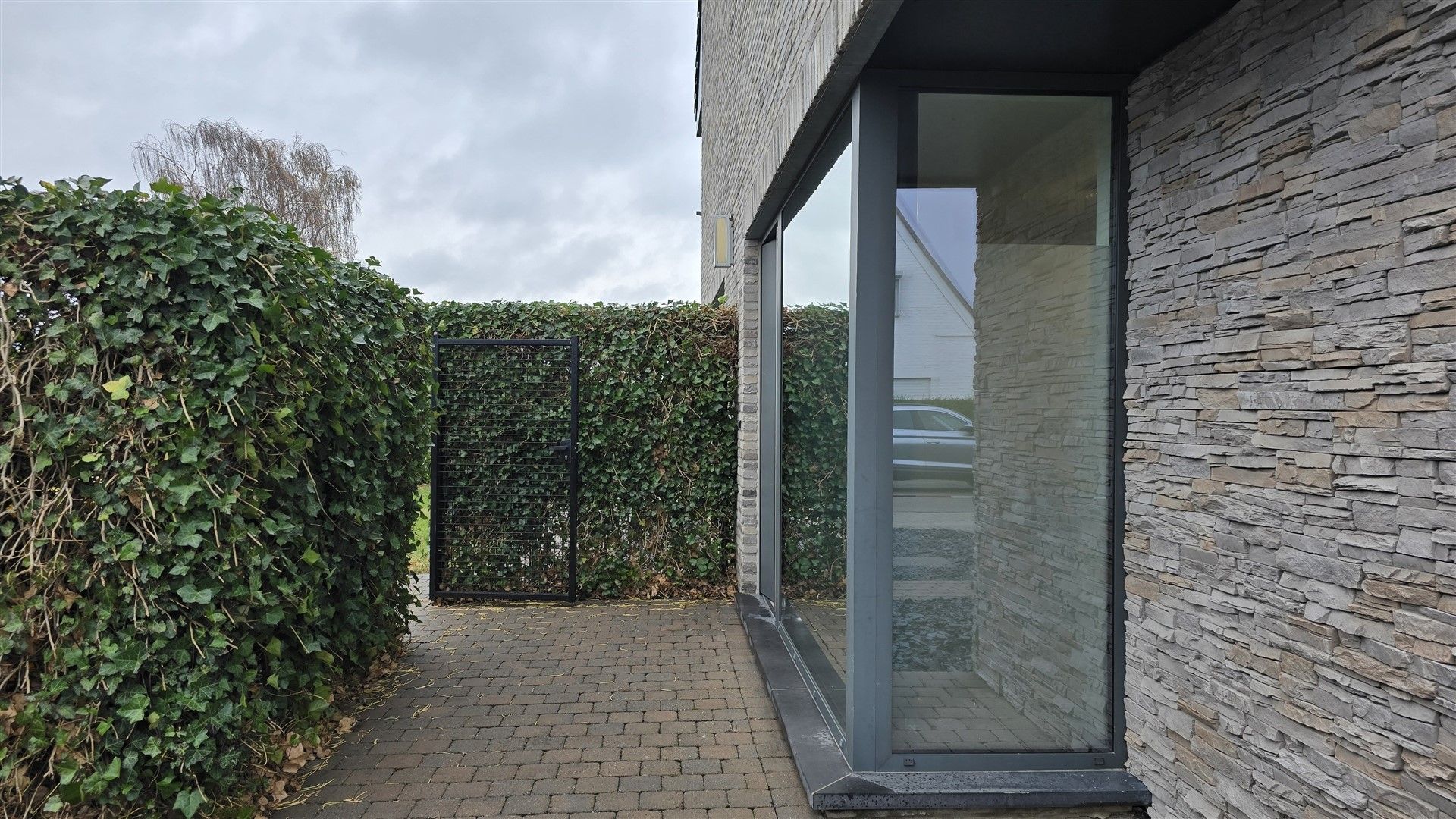 Moderne, energiezuinige woning (200m²) met 4 slaapkamers en tuin foto 3