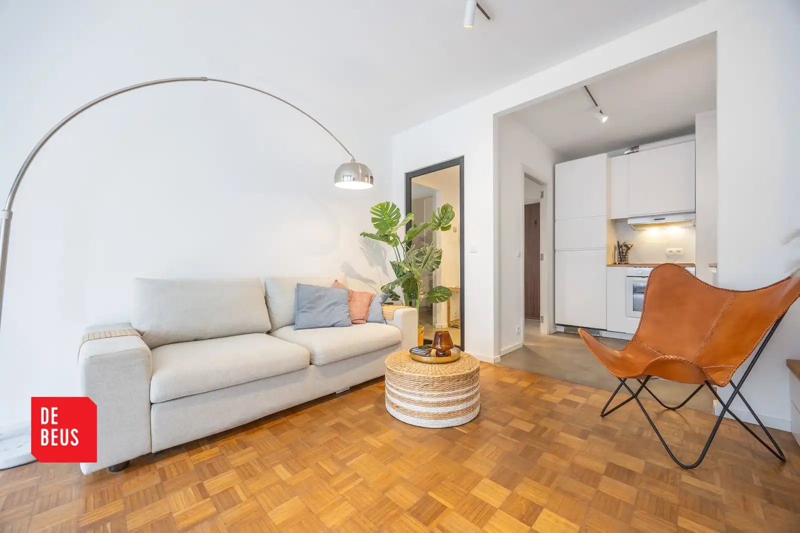 Hoofdfoto van de publicatie: Stijlvol gerenoveerd 1 slaapkamer appartement