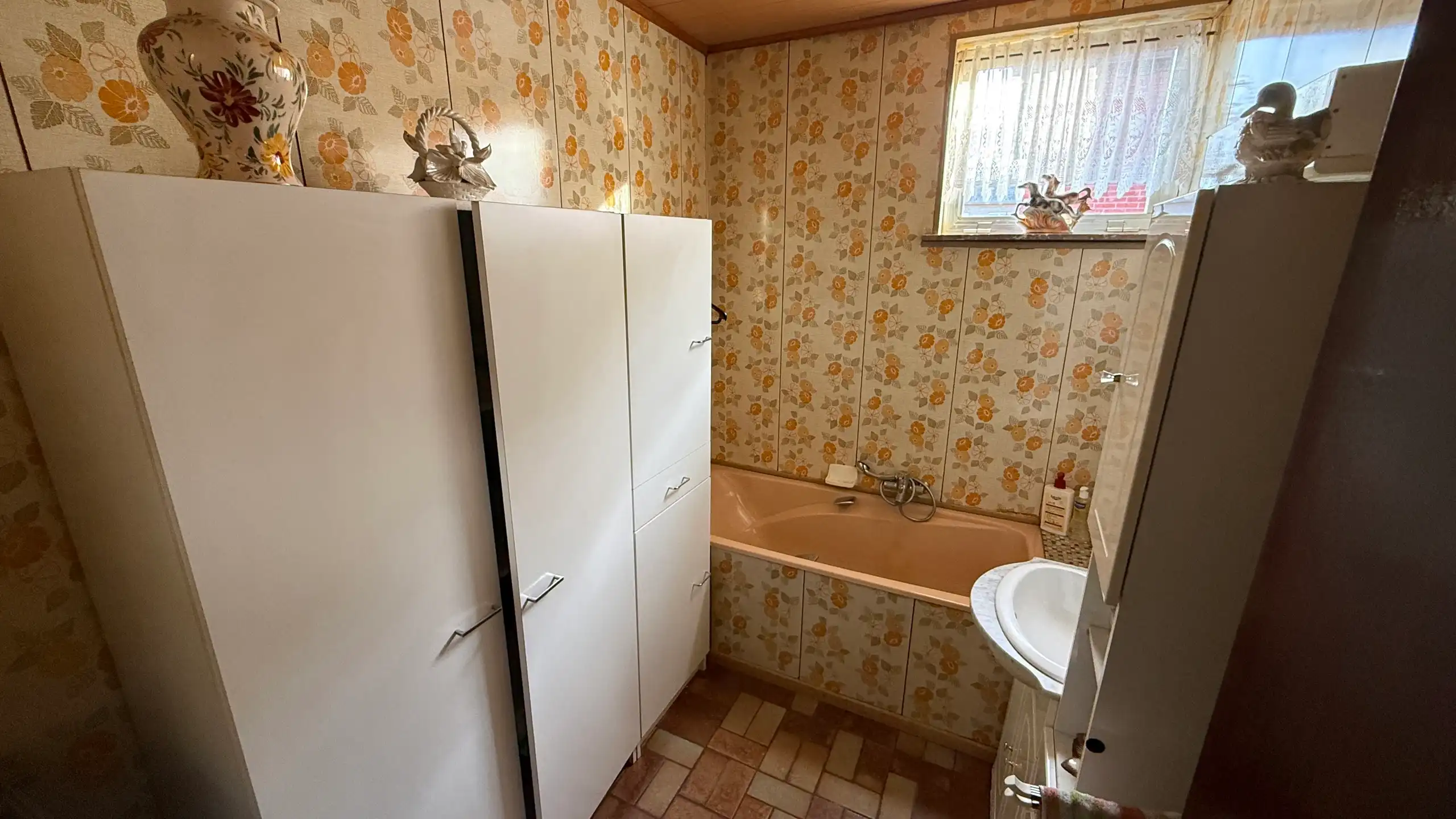 Goed gelegen woning op perceel van 9a70 foto 6