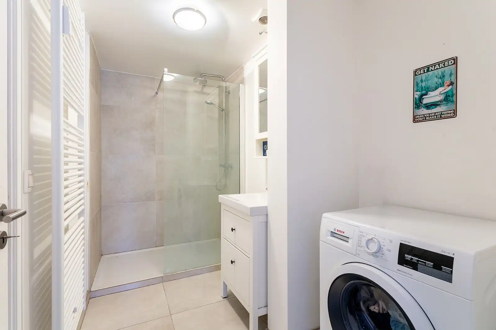 Instapklaar appartement op centrale locatie foto 23