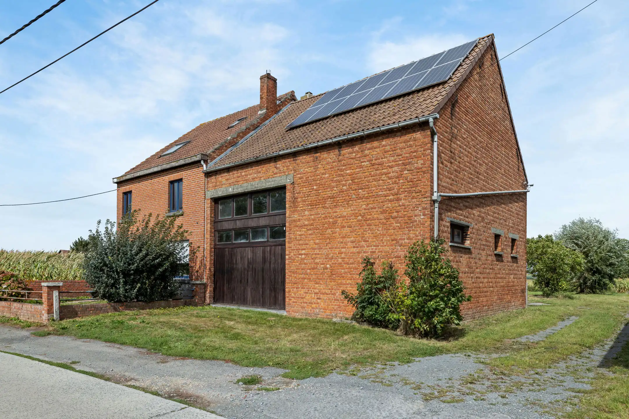 Gezellige woning met  grote tuin en open zicht  op 11a 70ca foto 6