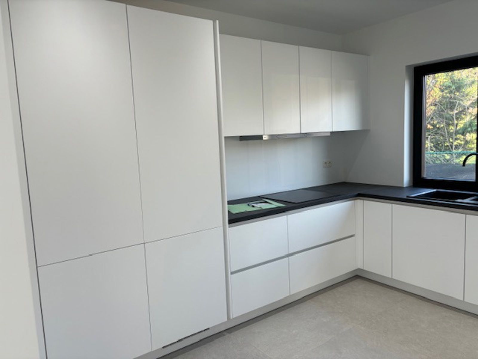 Prachtige villa met 4 slpks en garage foto 13