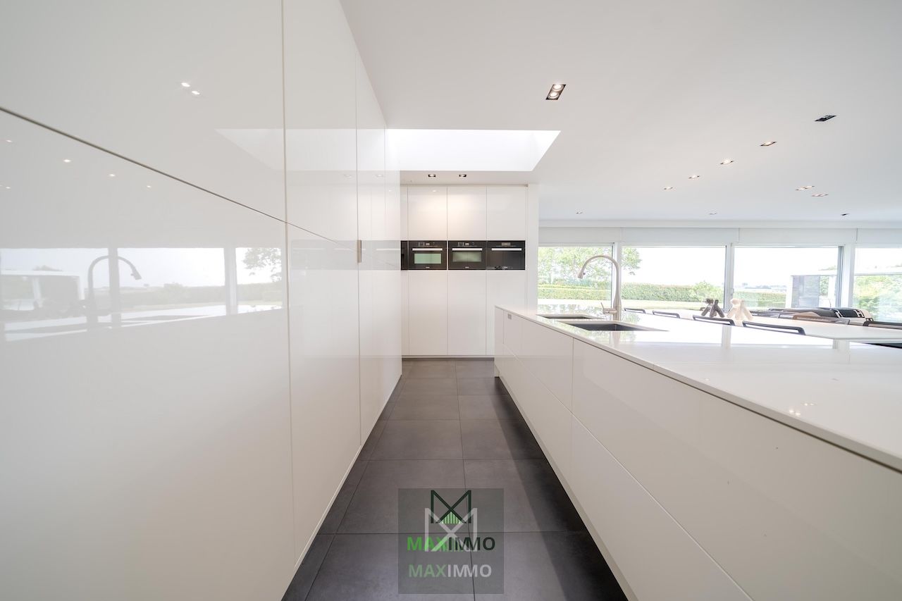 Exclusieve Villa in Heuvelland met Adembenemend Uitzicht op de Kemmelberg foto 10