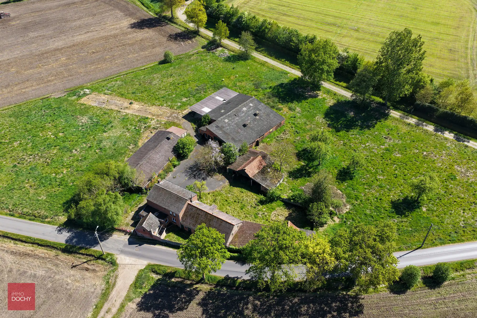 Zeer rustig gelegen oude hoeve met bouwvergunning voor nieuw landhuis foto 4