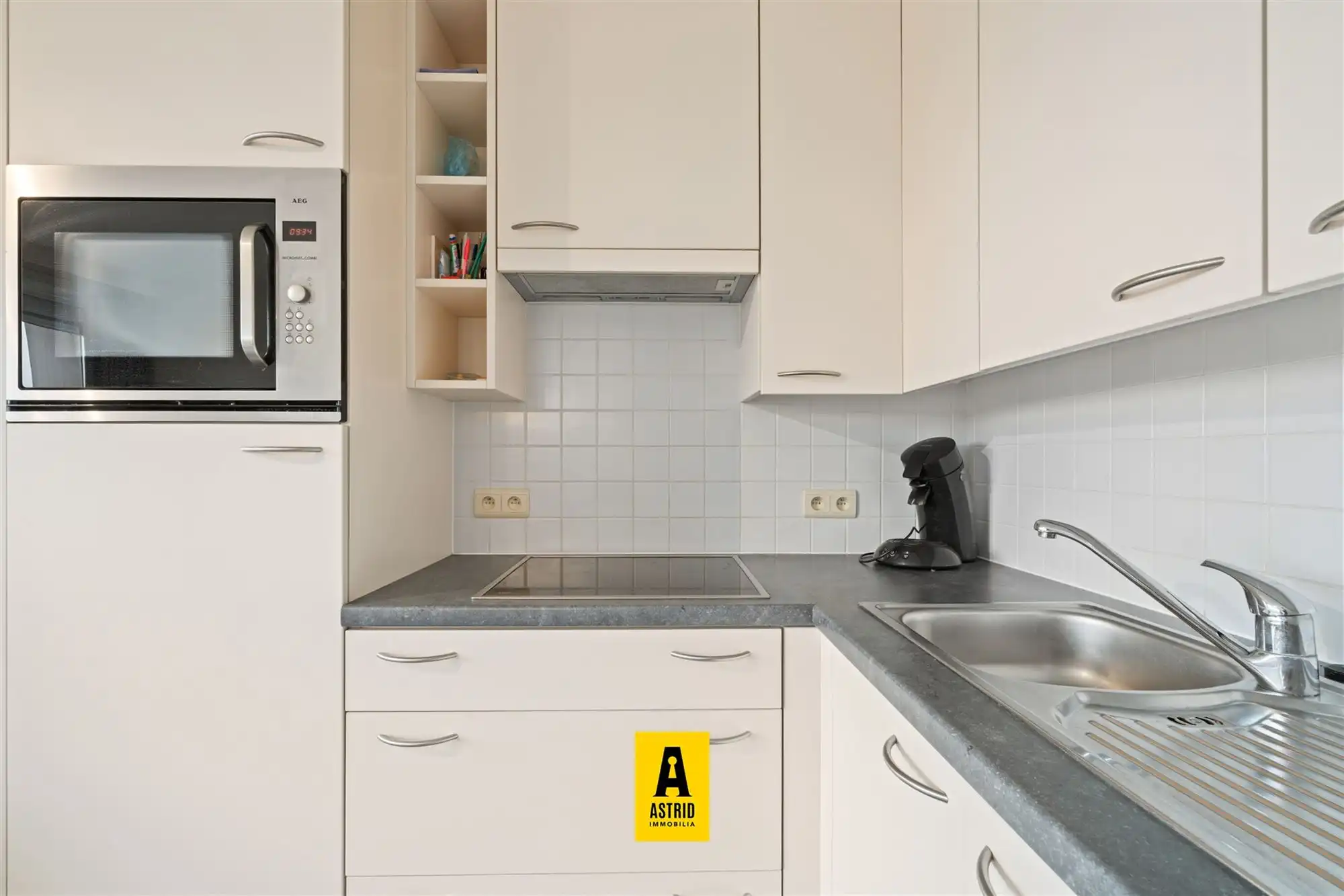 Studio met aparte slaaphoek op topligging! foto 13