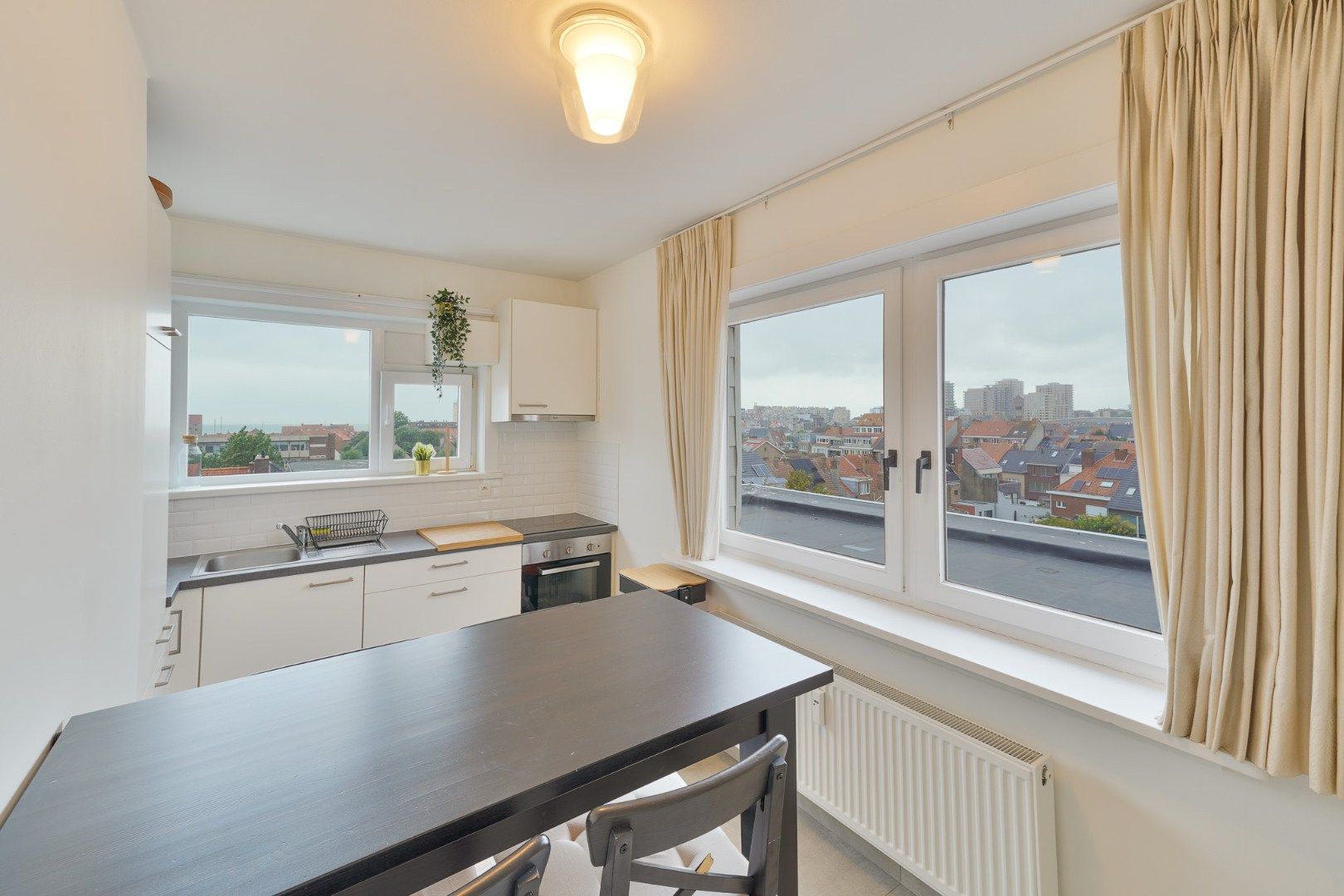 Appartement met ruim dakterras en prachtig zicht te Oostende foto 9