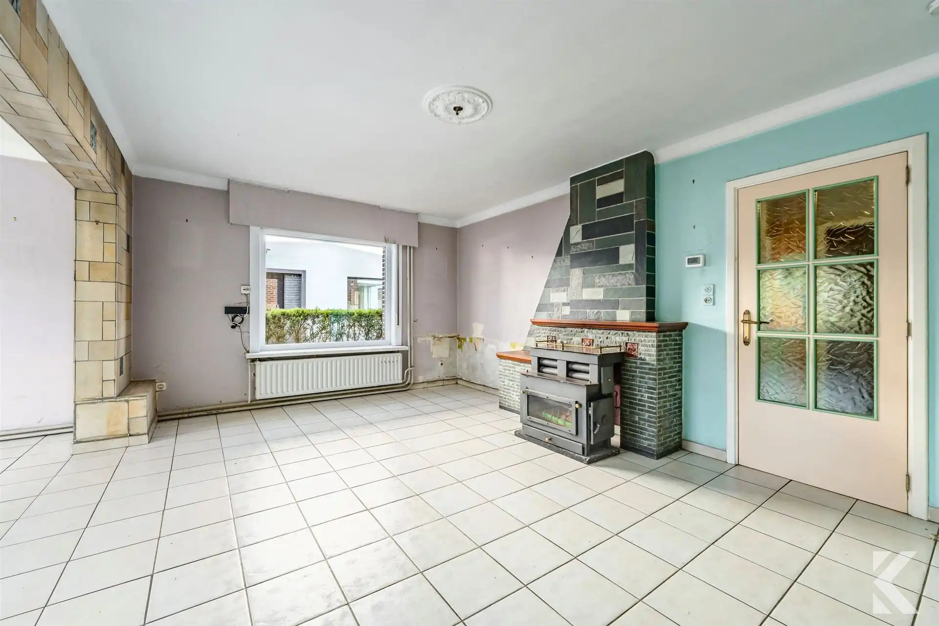 Ruime gezinswoning op 553 m² met garage en open zicht foto 9