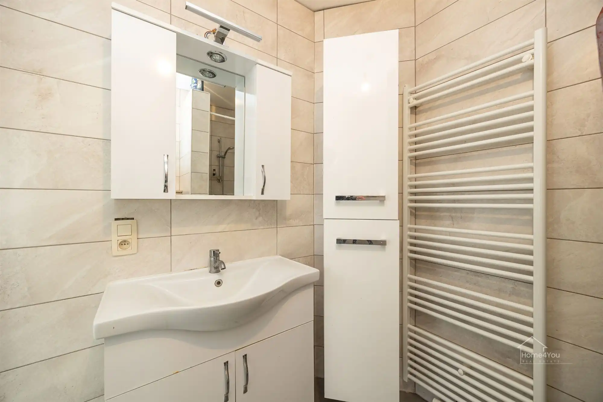 Energiezuinig instapklaar appartement met zéér lage gem. kosten foto 8