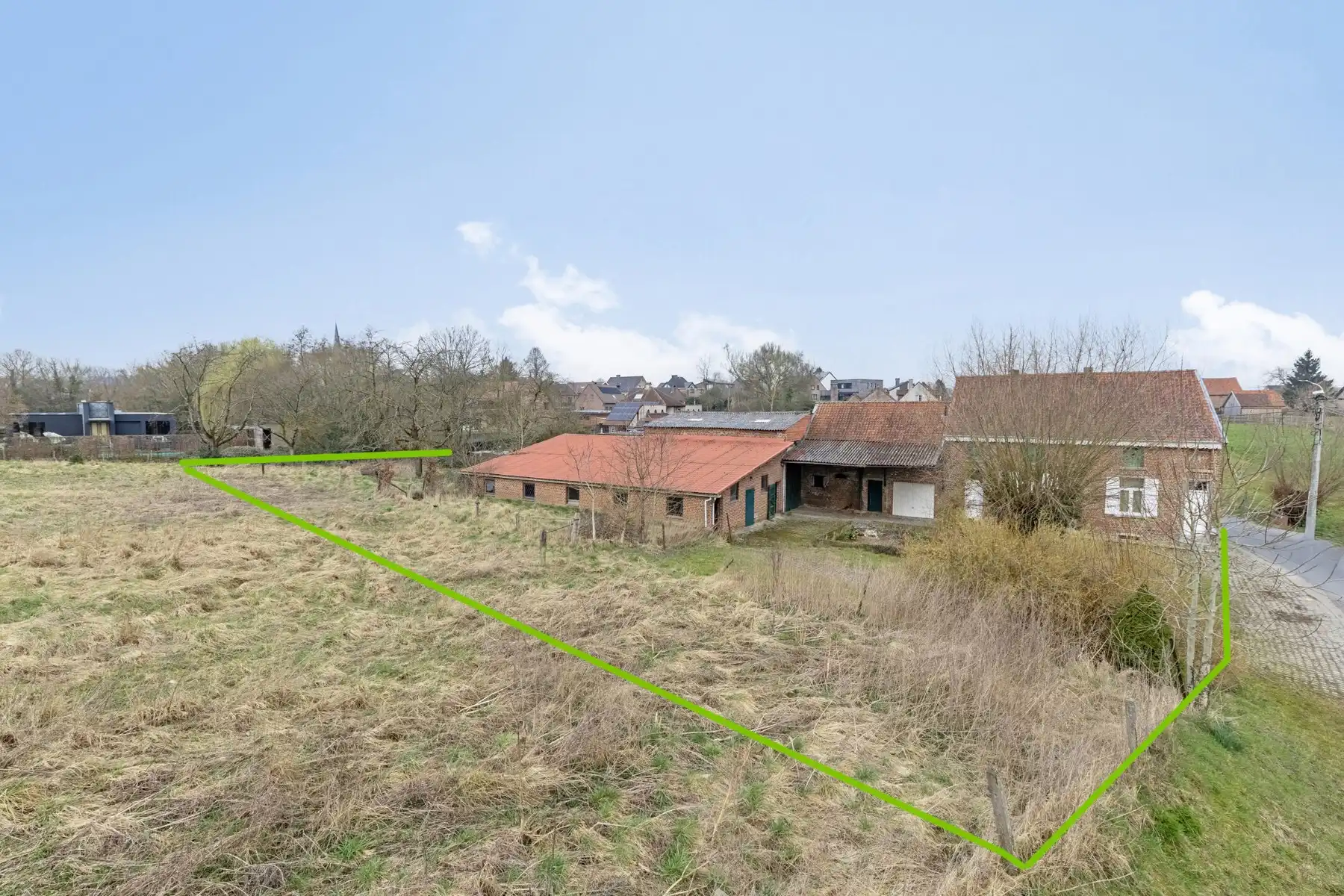 Authentieke hoeve + perceel bouwgrond foto 7