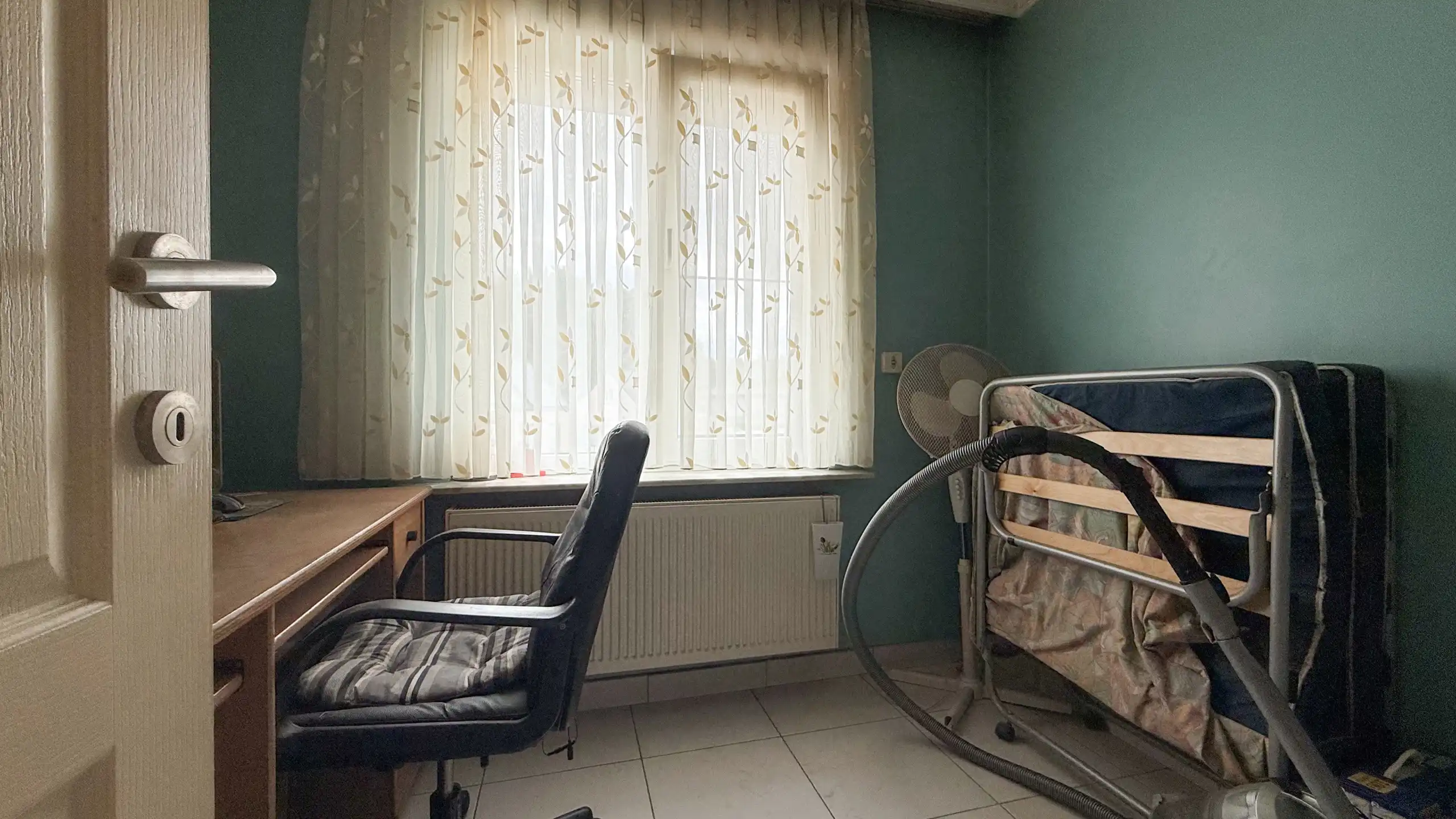 Halfopen woning met tuin, garage en 3 slaapkamers foto 25