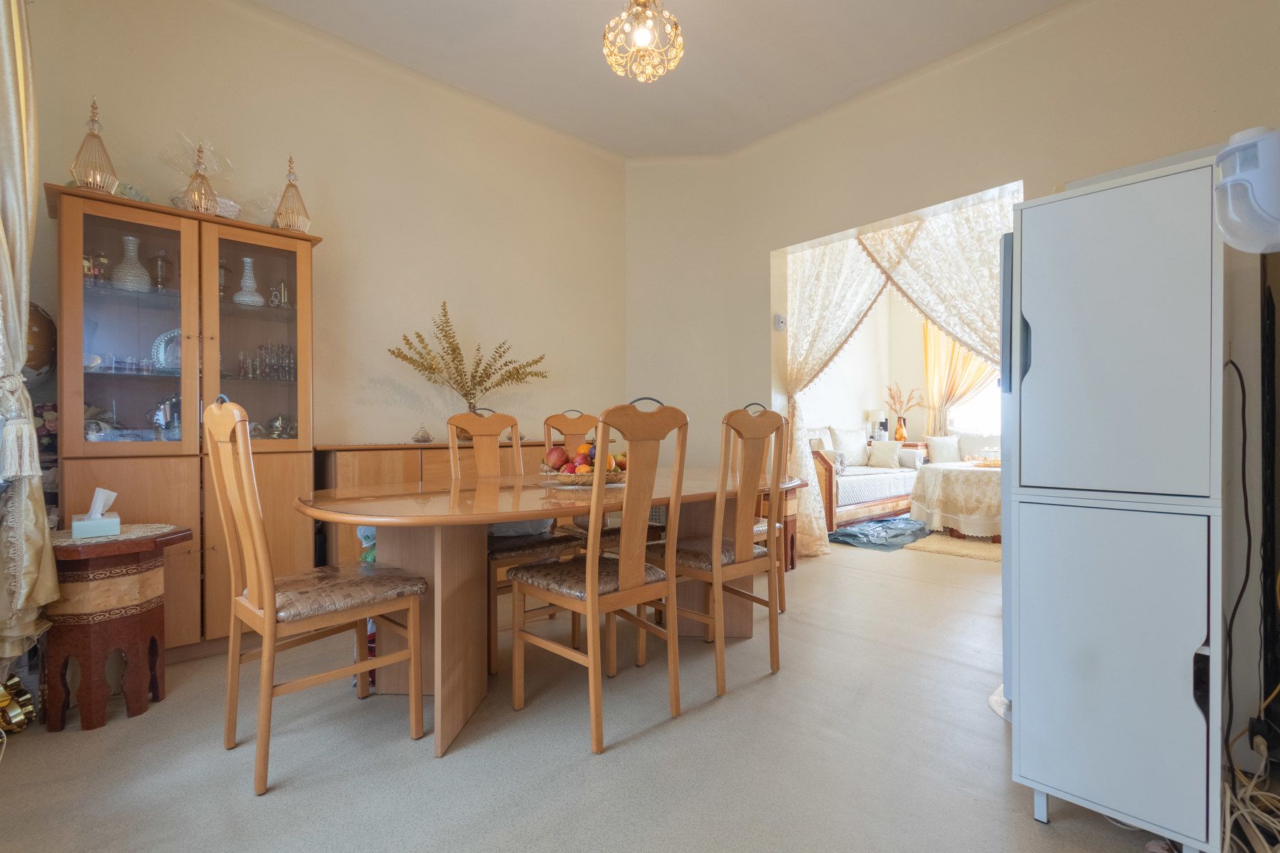 Gunstig gelegen woning met 4 slaapkamers en tuin foto 8