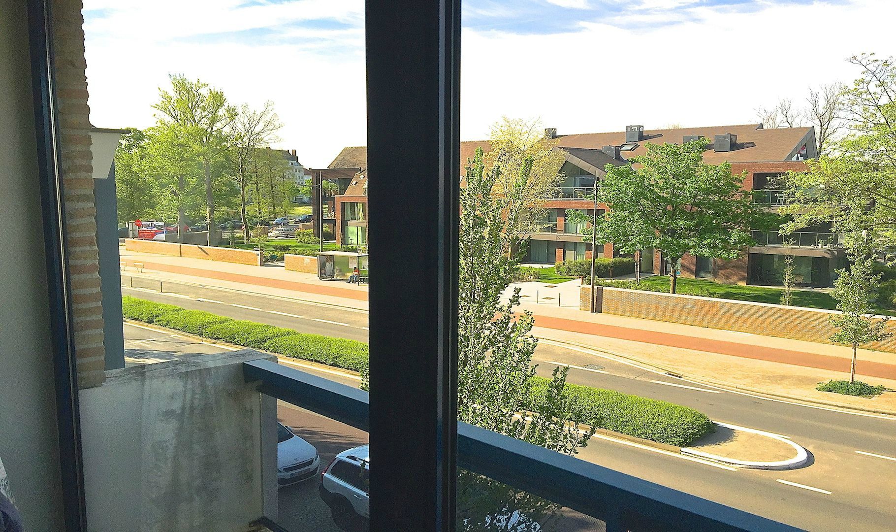 mooi APPARTEMENT met terras en garage – sublieme ligging te Kristus Koning (Scheepsdalelaan), zicht op Ezelpoort en Stil Ende foto 3