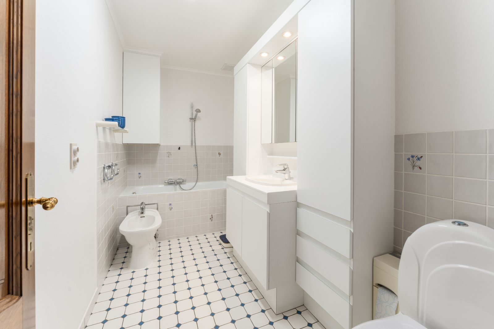 Villa met opslagruimte te huur foto 11