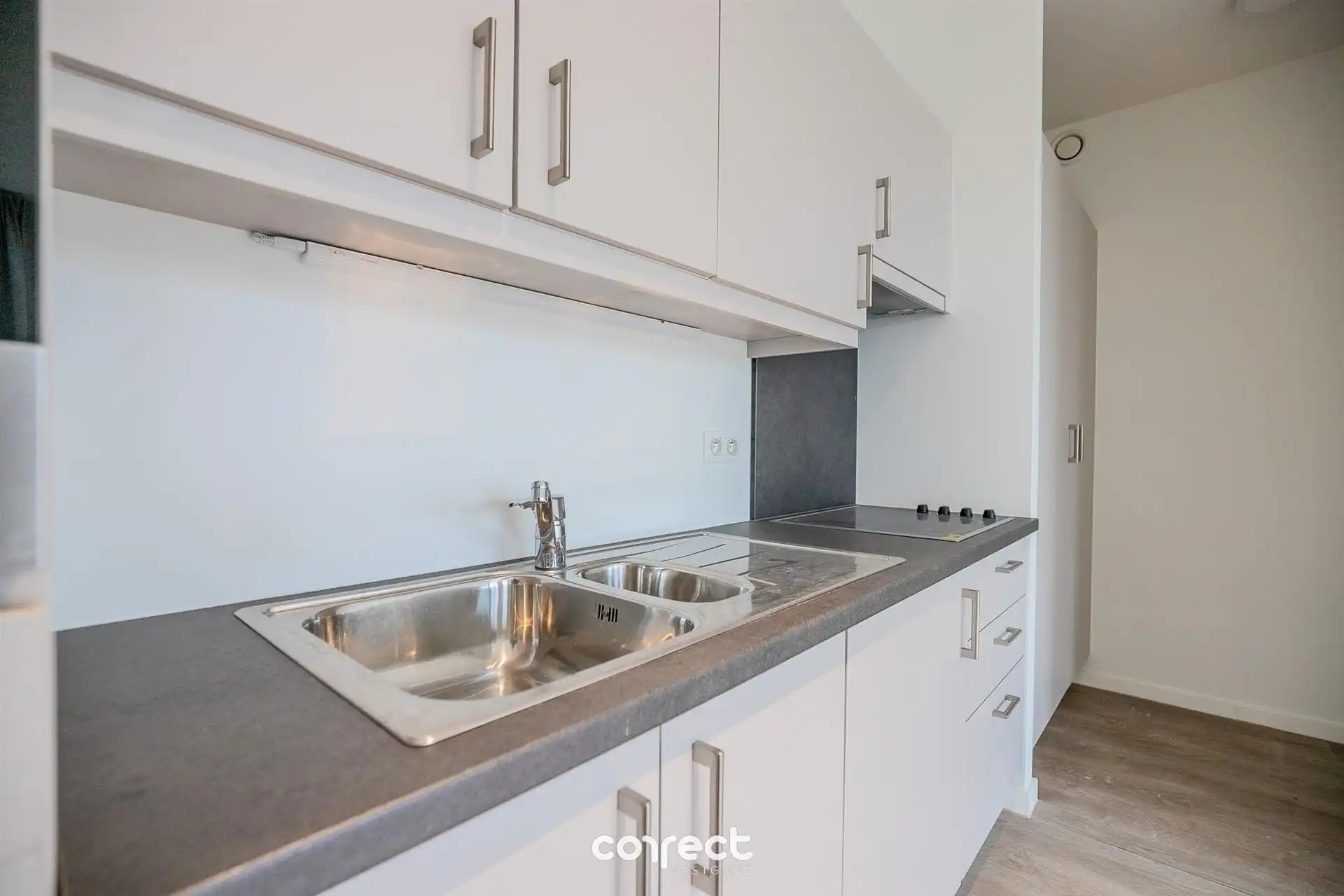 Instapklare assistentieflat te Brugge. foto 6