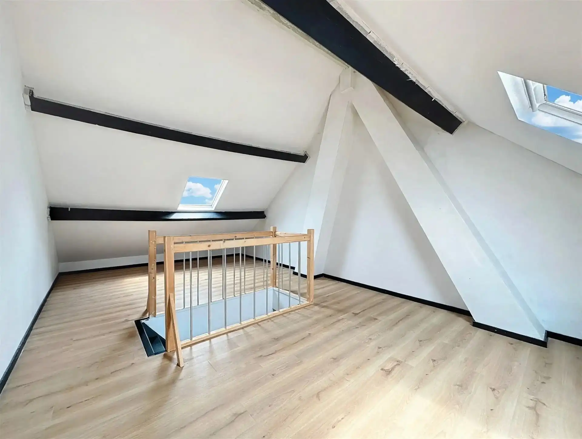 Te koop: Instapklare woning in Sint-Niklaas foto 3