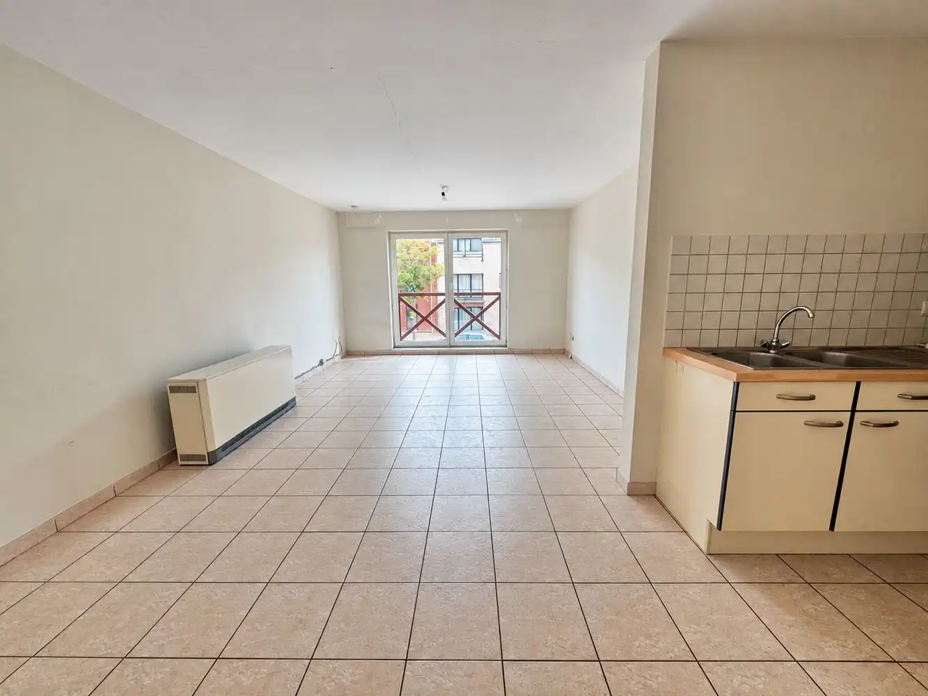 ENERGIEZUINIG APPARTEMENT MET 2 SLAAPKAMERS EN 2 ONDERGRONDSE AUTOSTAANPLAATSEN foto 2