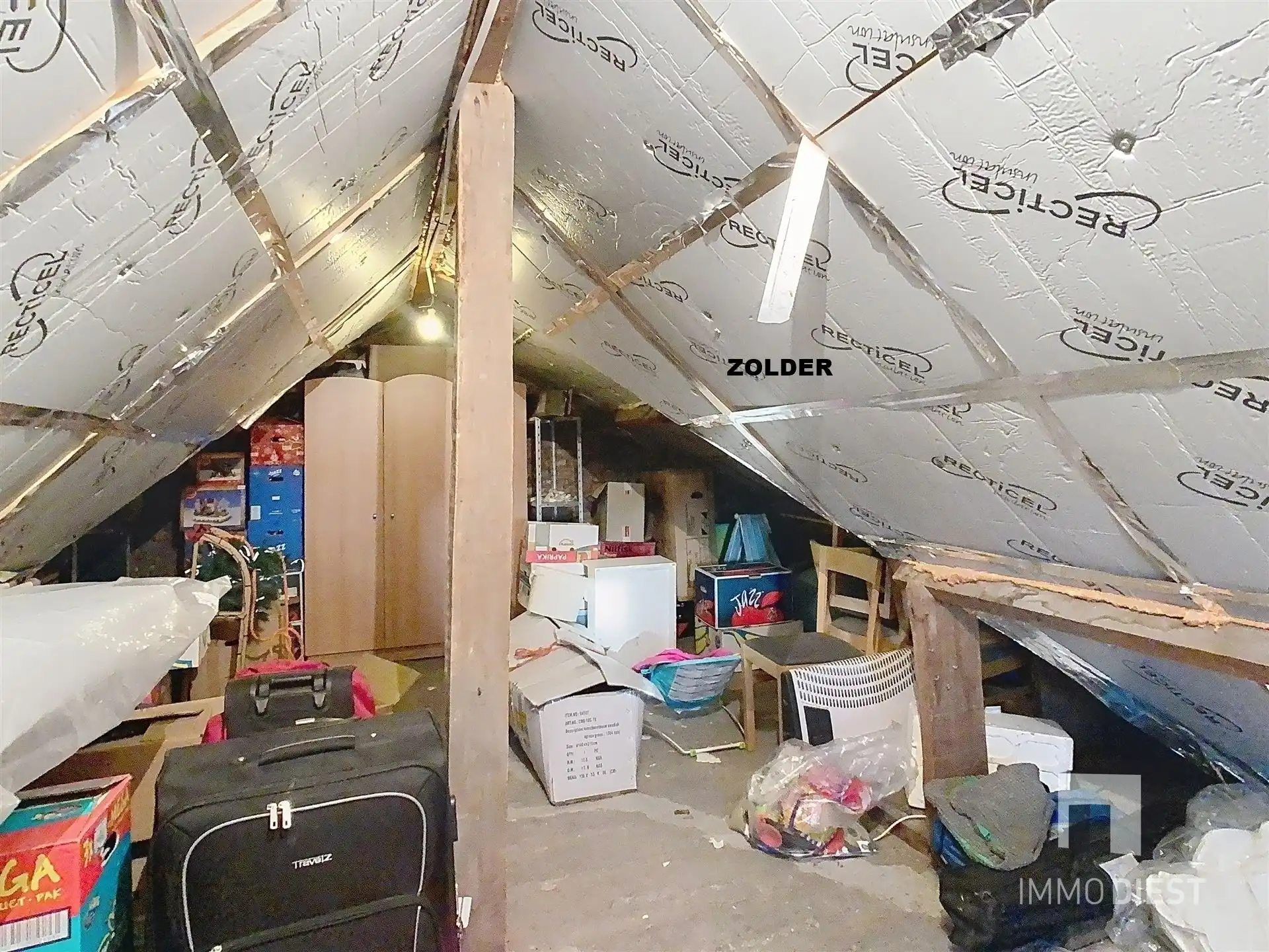 Volledig gerenoveerde halfopen woning +  EPC A foto 33