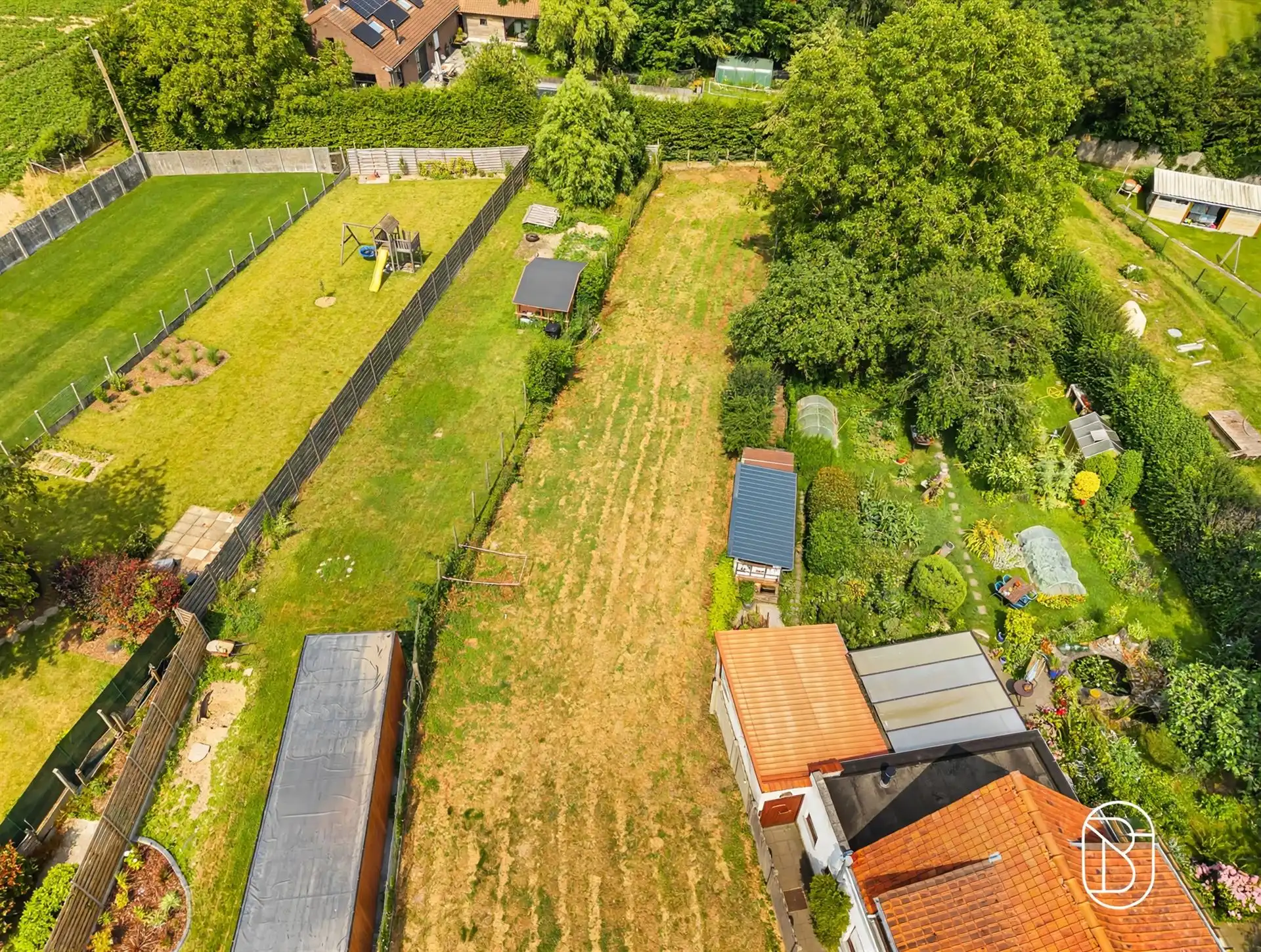 Bouwgrond van 831m², voor HOB, in landelijke omgeving. foto 3