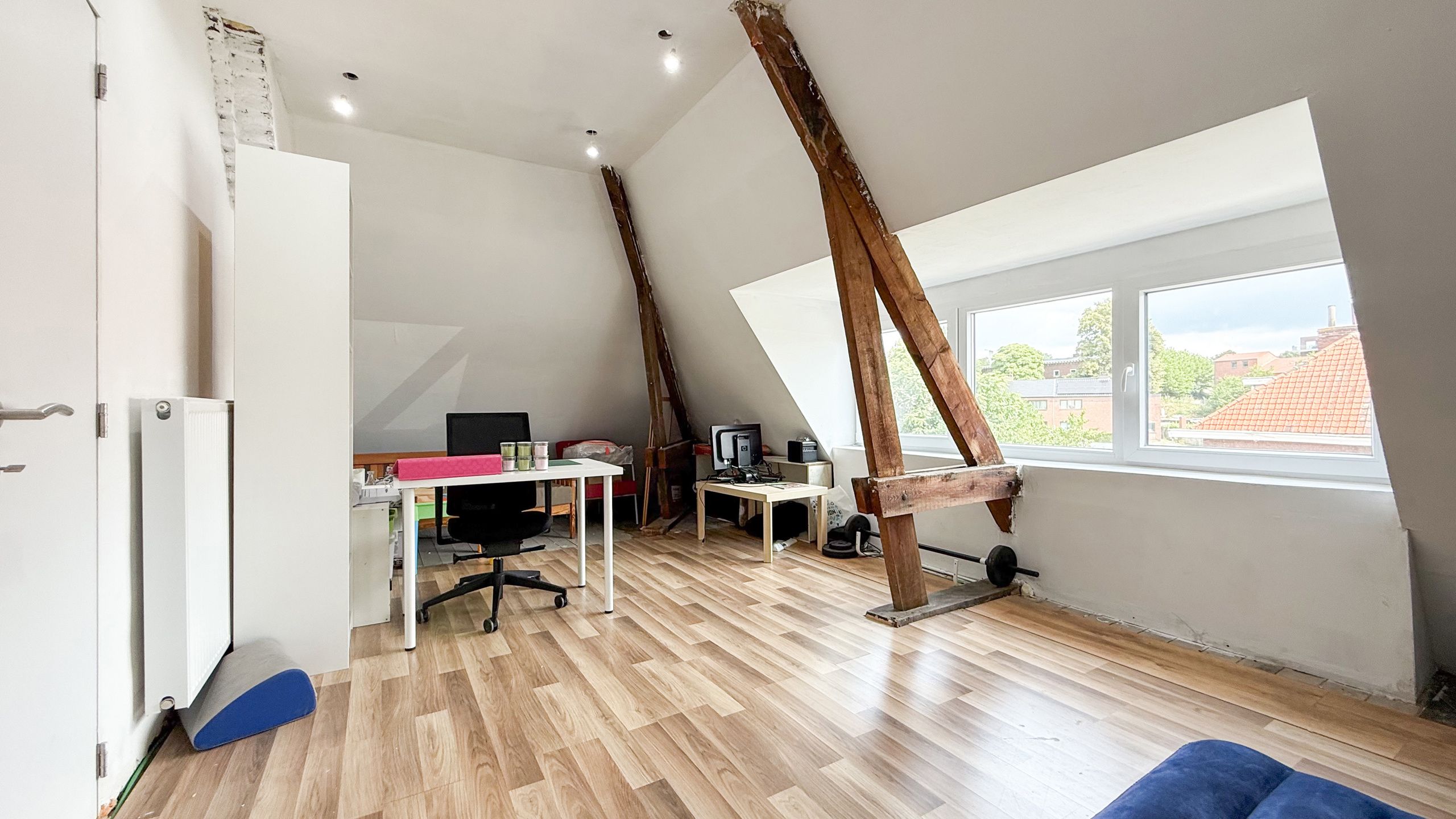 Woning met handelsruimte en 203 m² woonopp. te Houthalen! foto 26