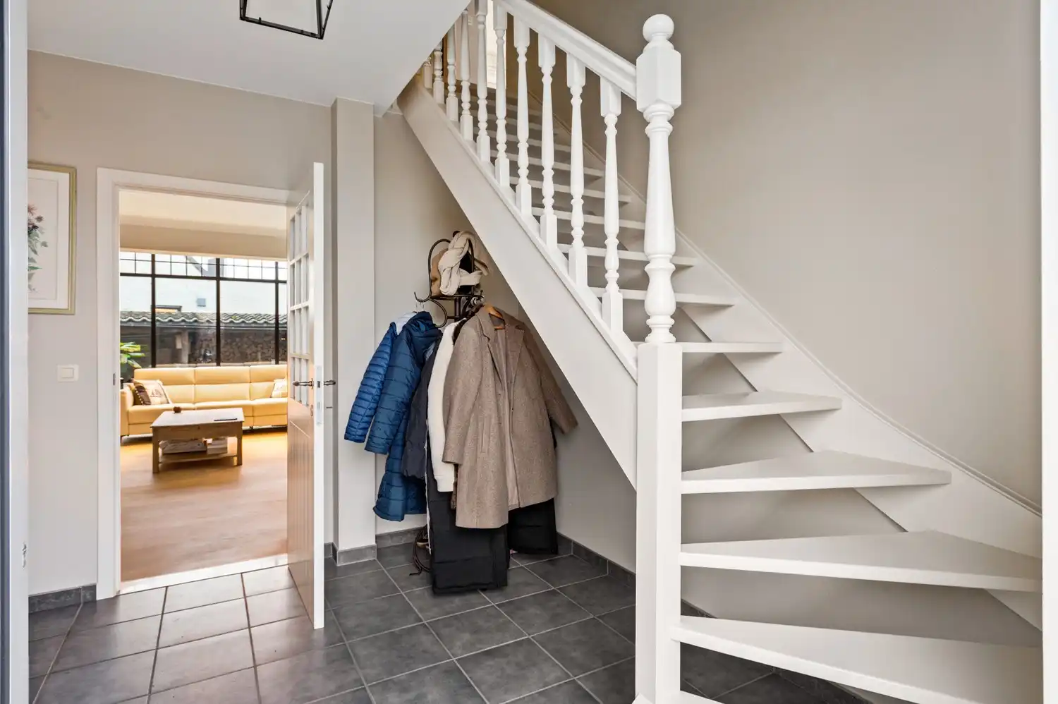 Huis met 3 slaapkamers en zonnige tuin te Oelegem! foto 5