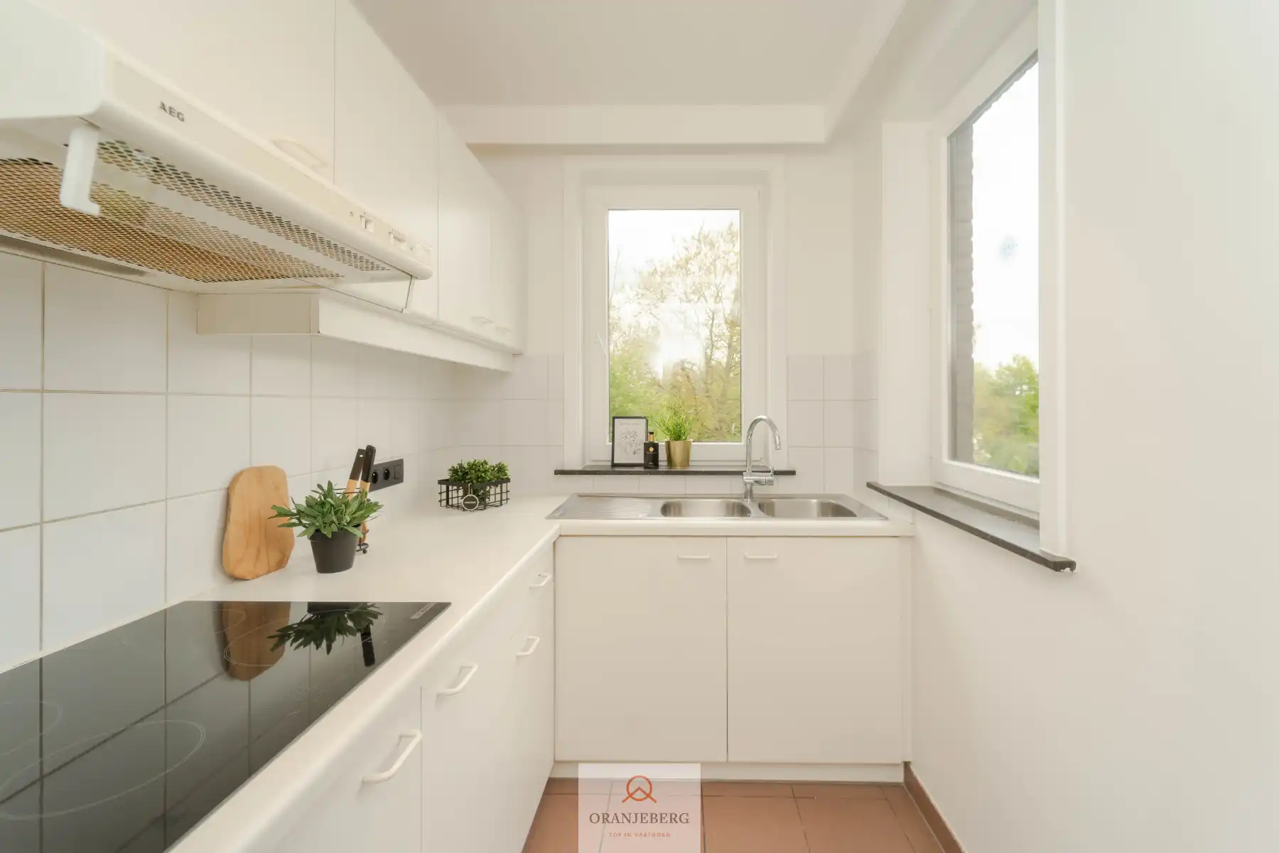 Instapklaar duplex-appartement Wondelgem! foto 12
