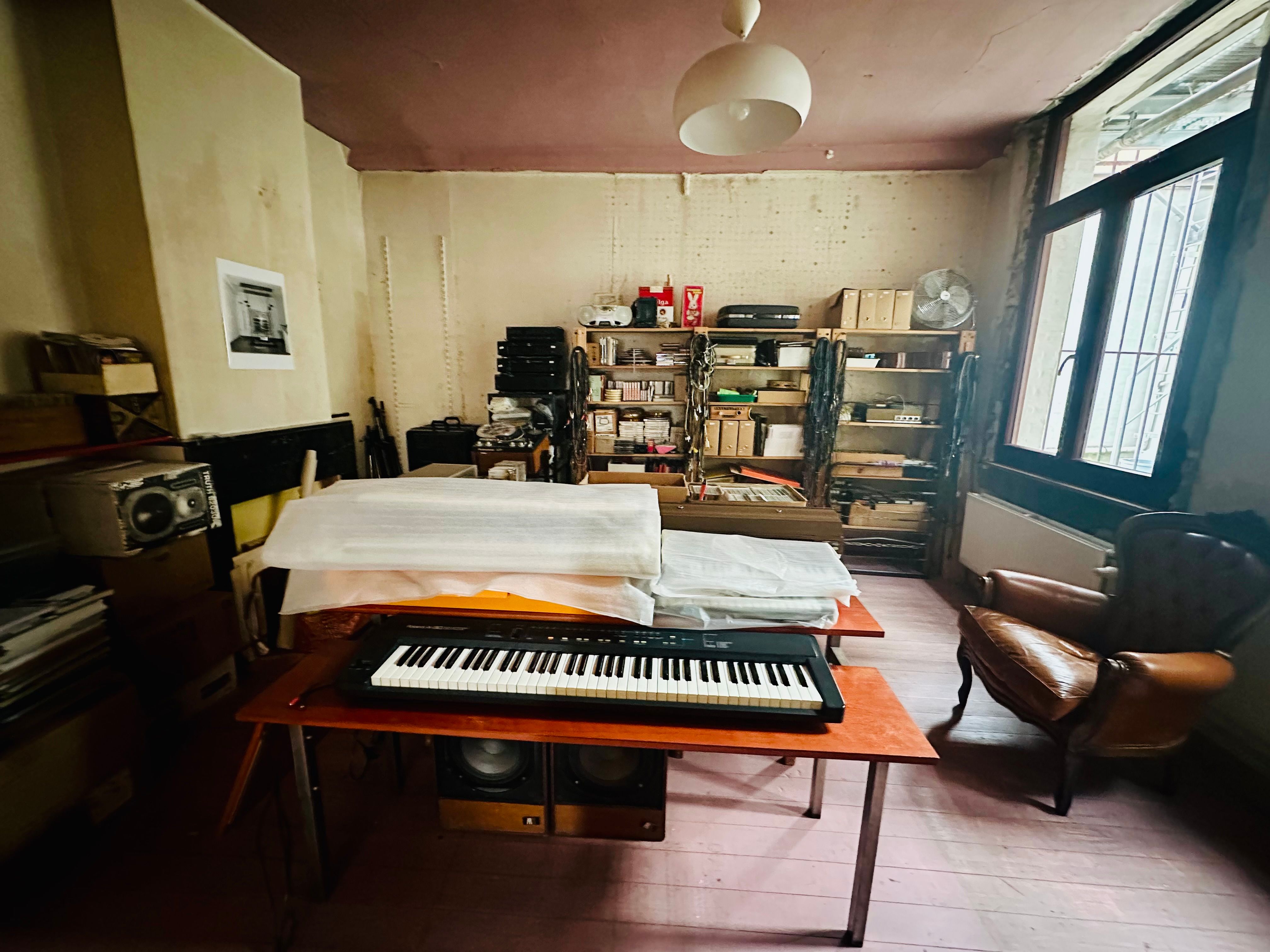 Centraal gelegen appartement met open concept en werkruimte foto 3